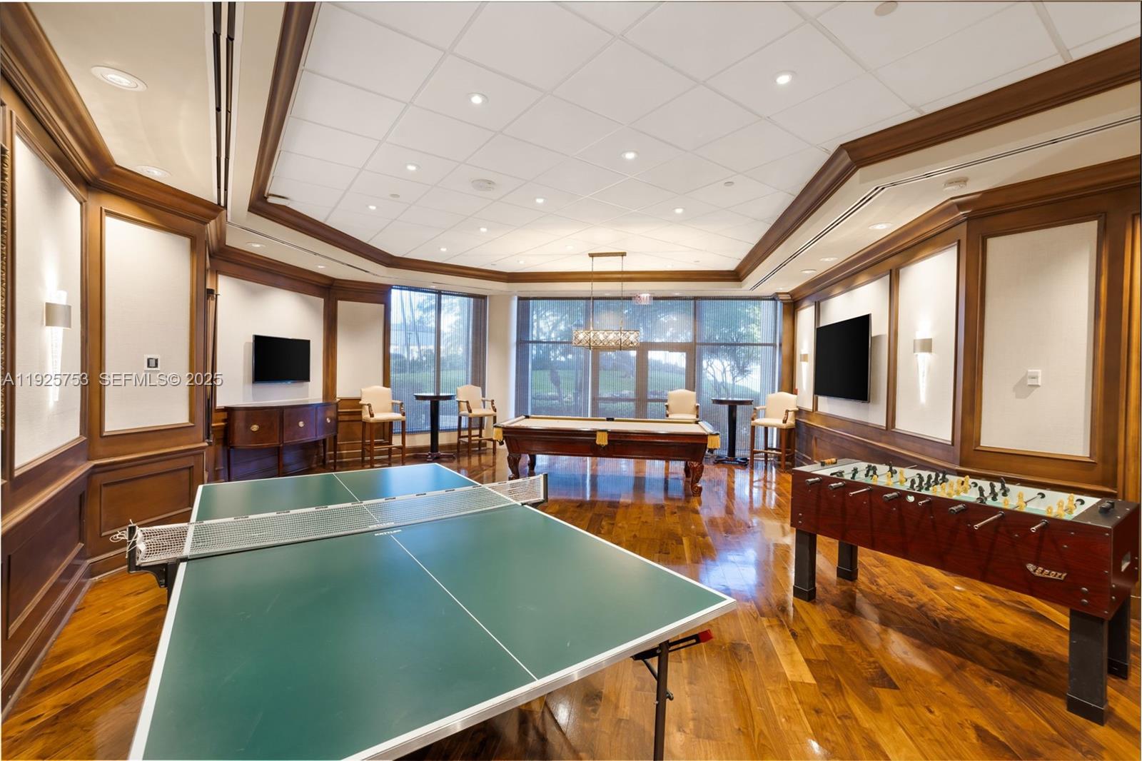 2600 ISL BLVD WILLIAMS IS - Residential