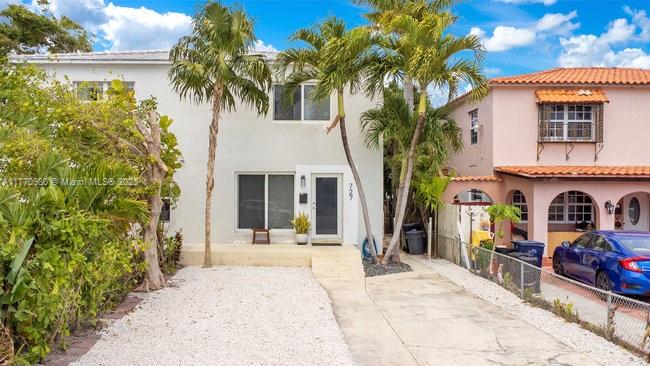 727 85th St, Miami Beach, Miami-Dade County, Florida - 3 Bedrooms  
2 Bathrooms - 