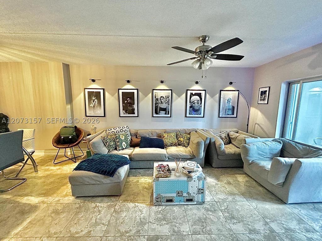 Photo of 3800 Hillcrest Dr #315, Hollywood, FL 33021 (MLS # A12073157)