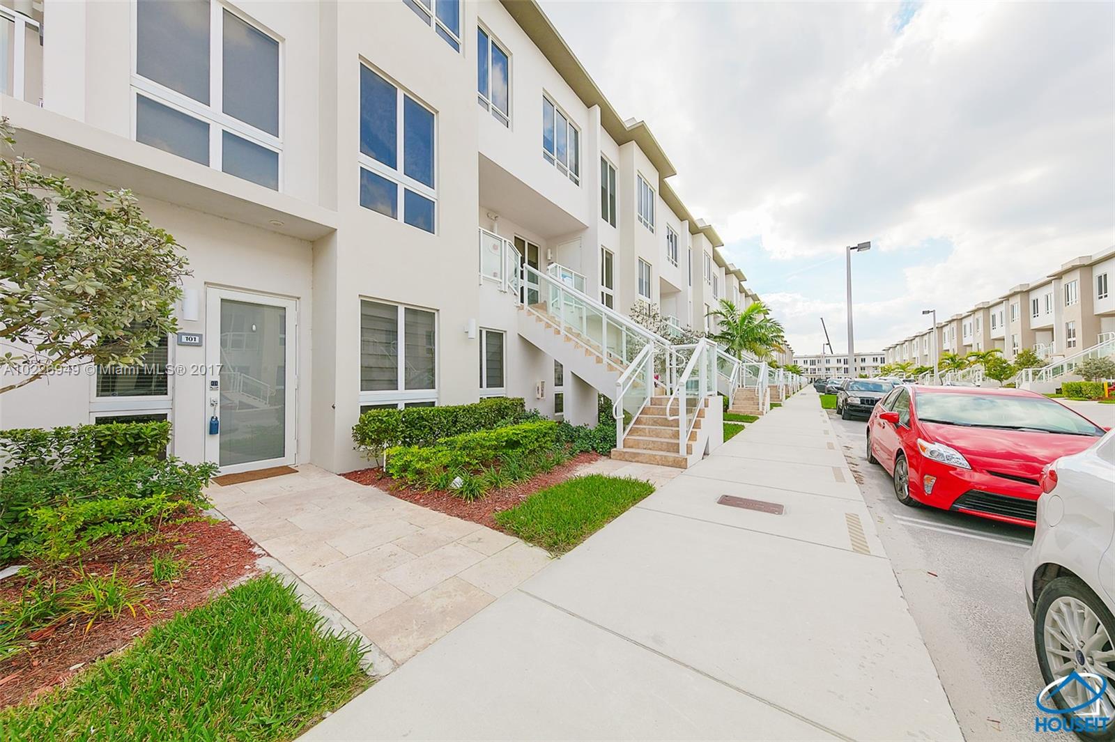 LANDMARK AT DORAL CONDO - Residential Lease