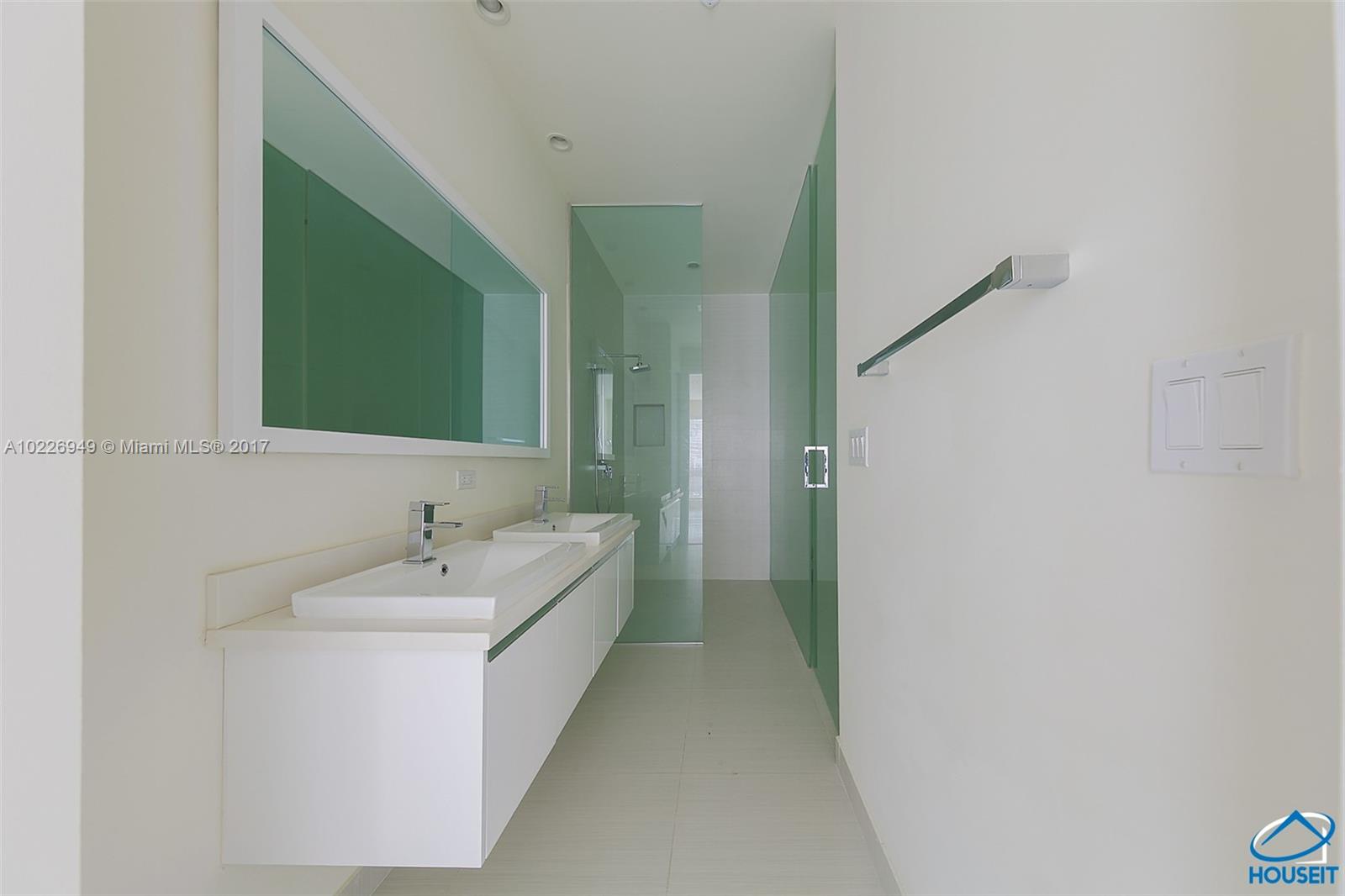 LANDMARK AT DORAL CONDO - Residential Lease