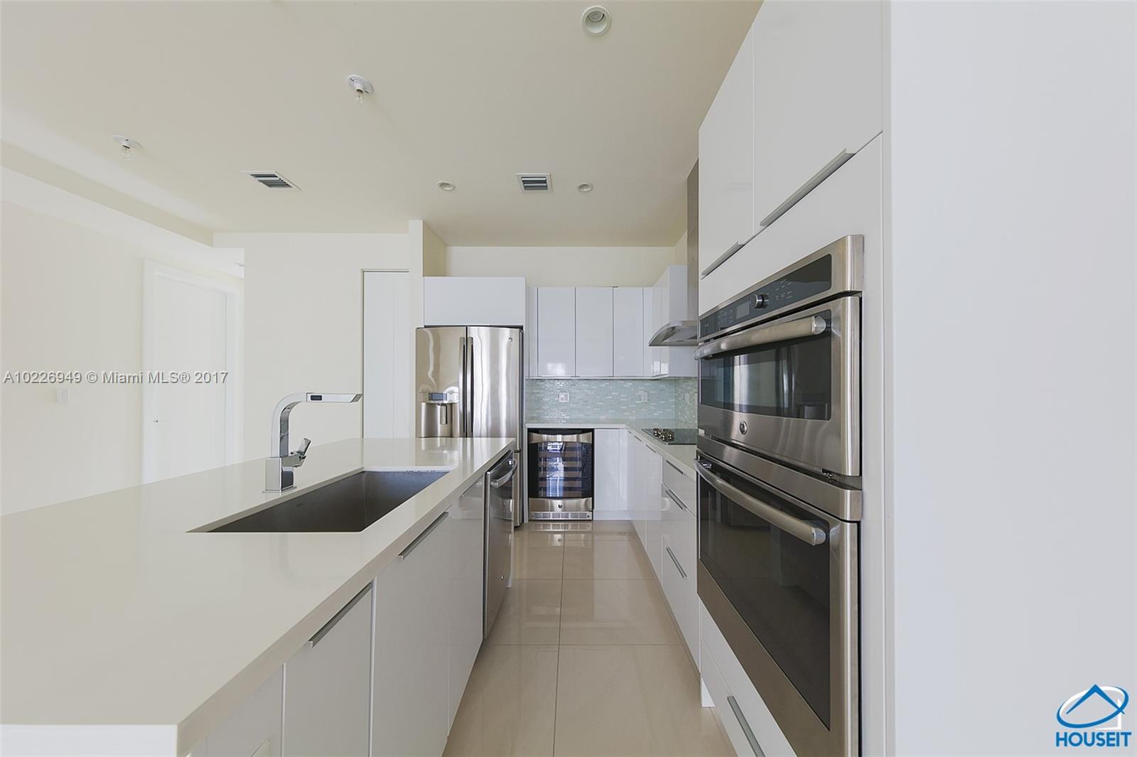 LANDMARK AT DORAL CONDO - Residential Lease