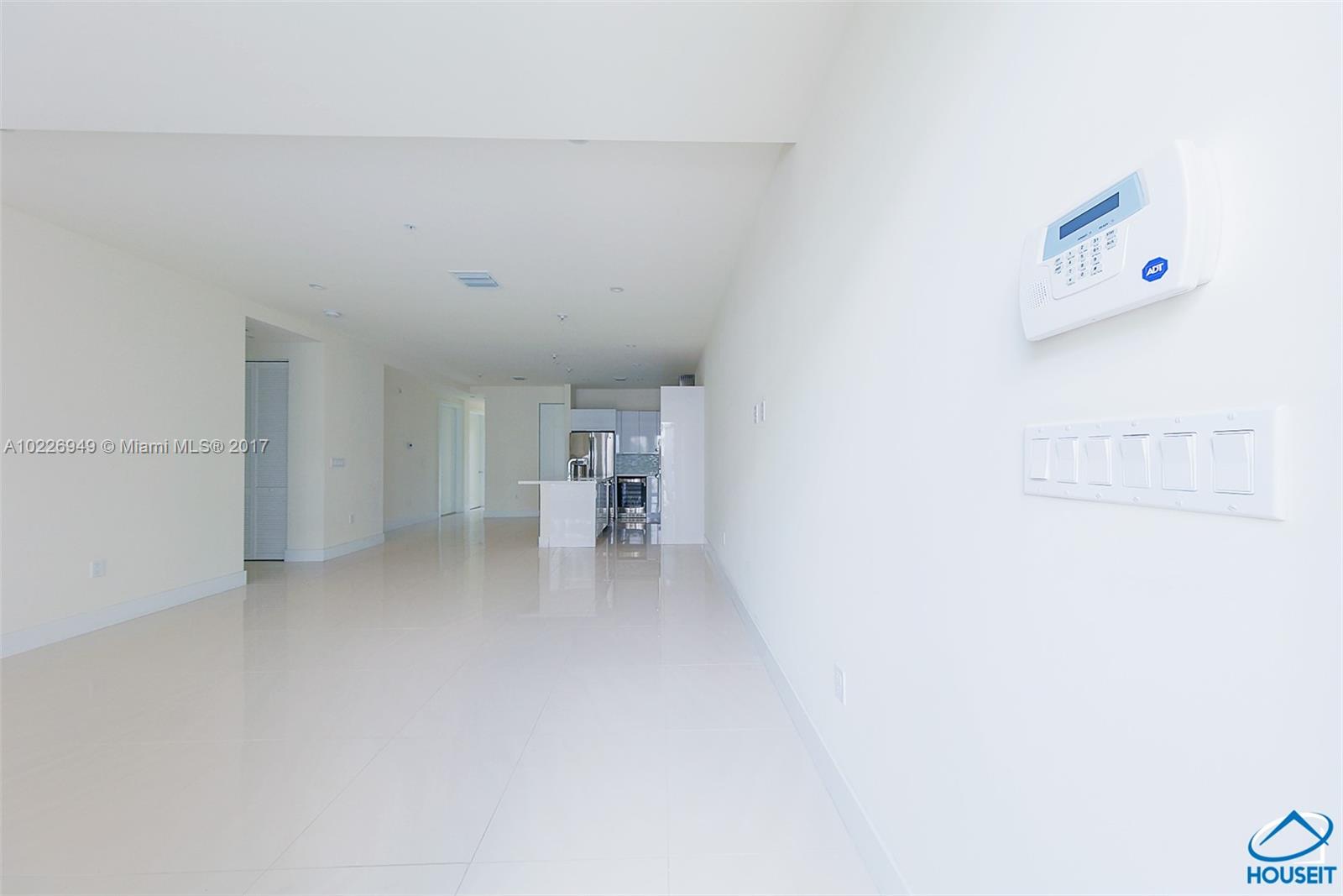 LANDMARK AT DORAL CONDO - Residential Lease