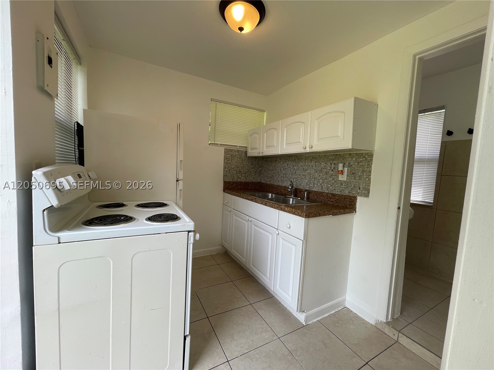 1567 NE 110th Ter C