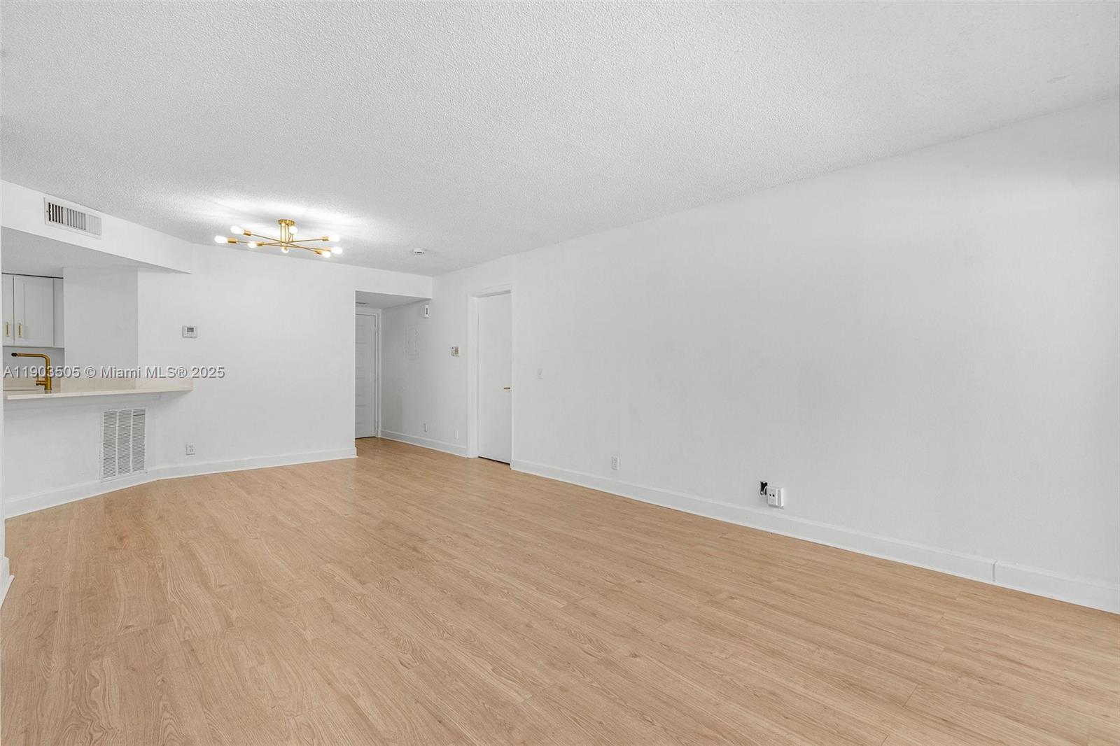 EDGEWATER CONDO - Residential Lease