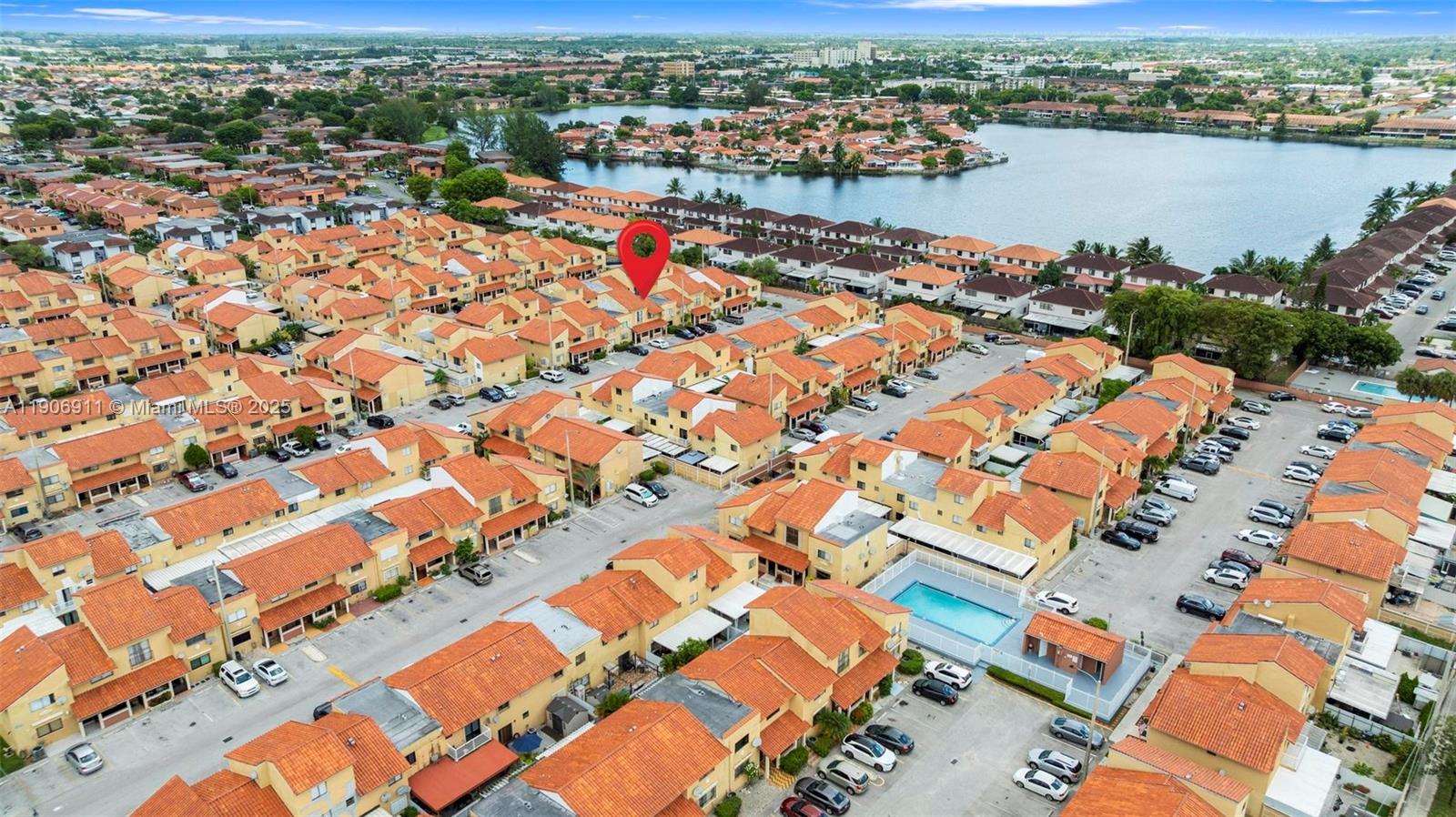LAGO GRANDE - Residential Lease
