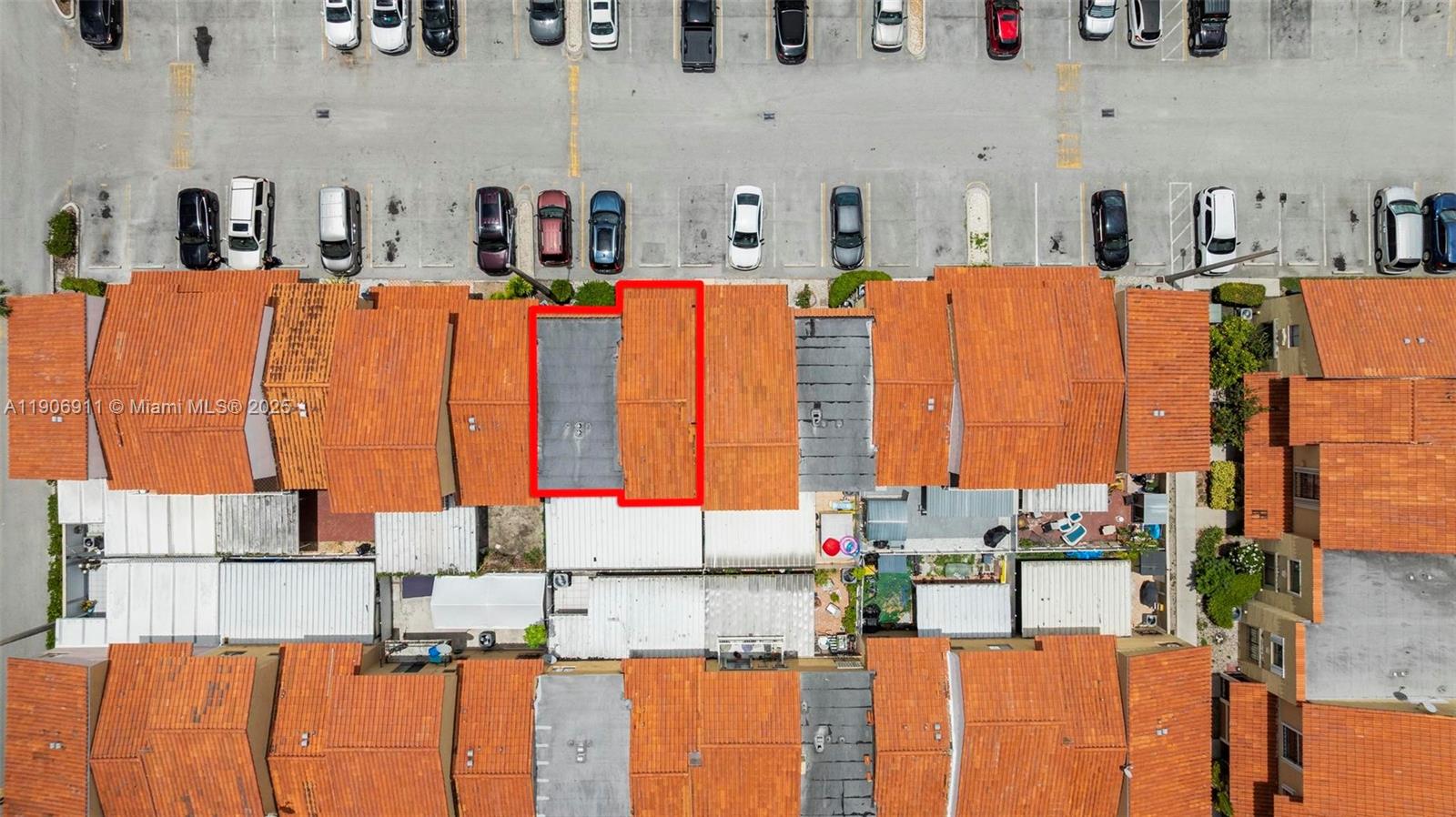 LAGO GRANDE - Residential Lease