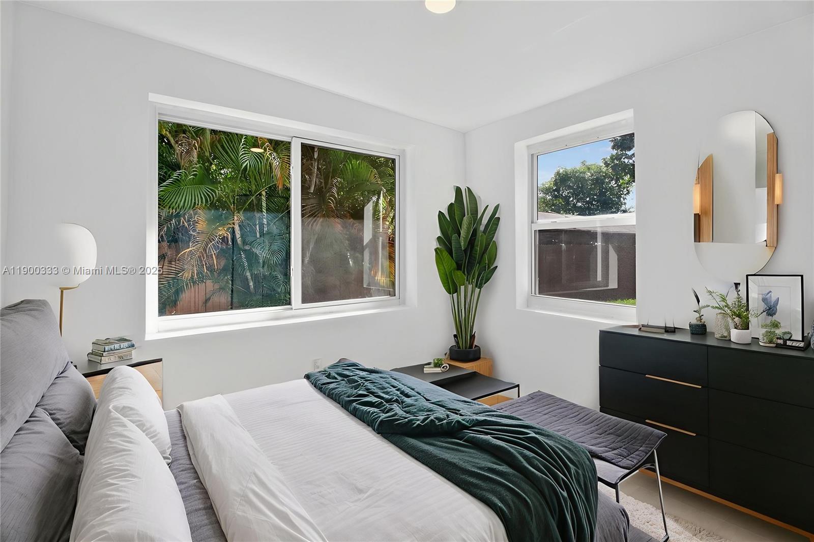 PINEWOOD PARK 2ND ADDN AM - Residential Lease