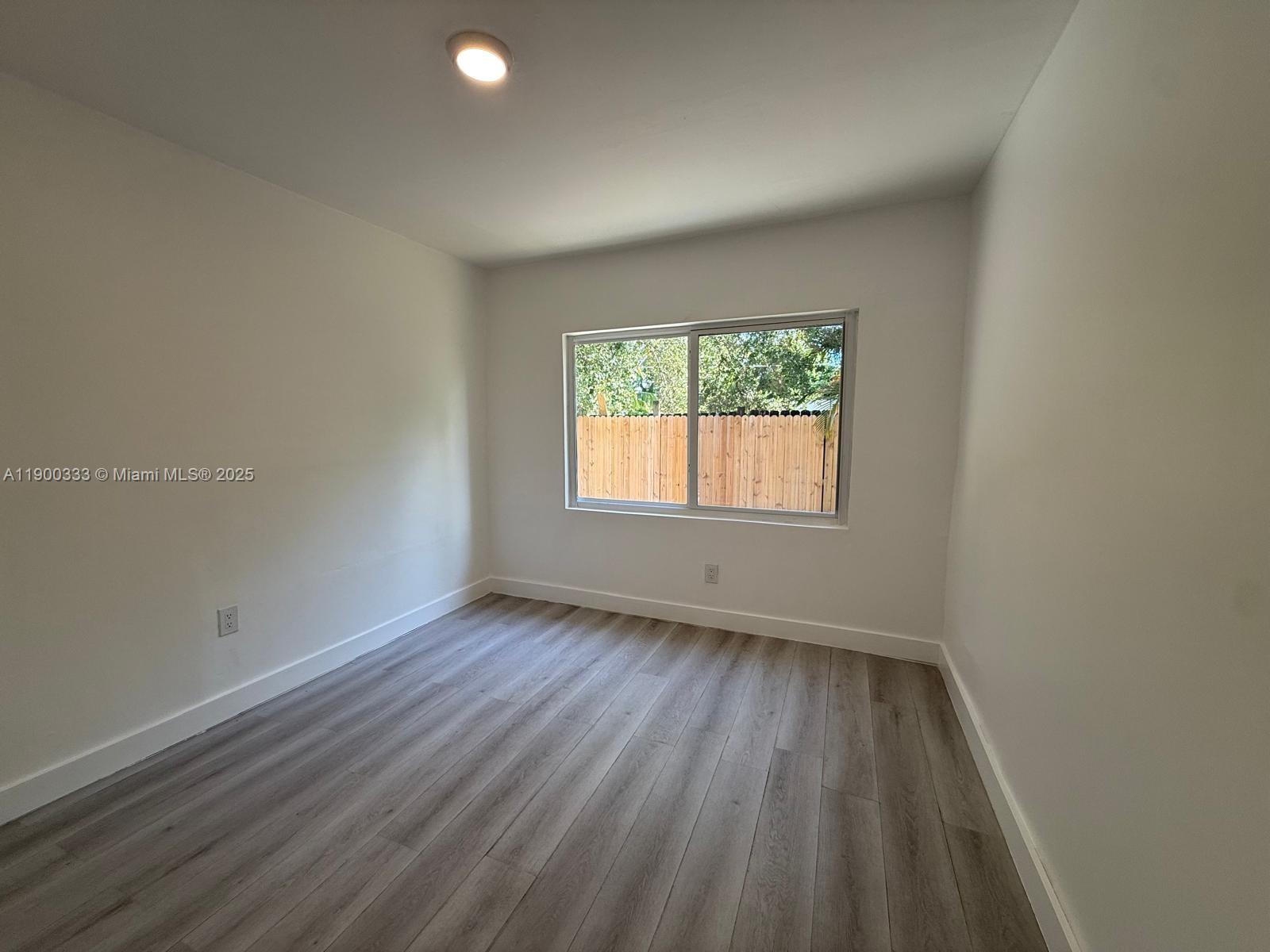 PINEWOOD PARK 2ND ADDN AM - Residential Lease