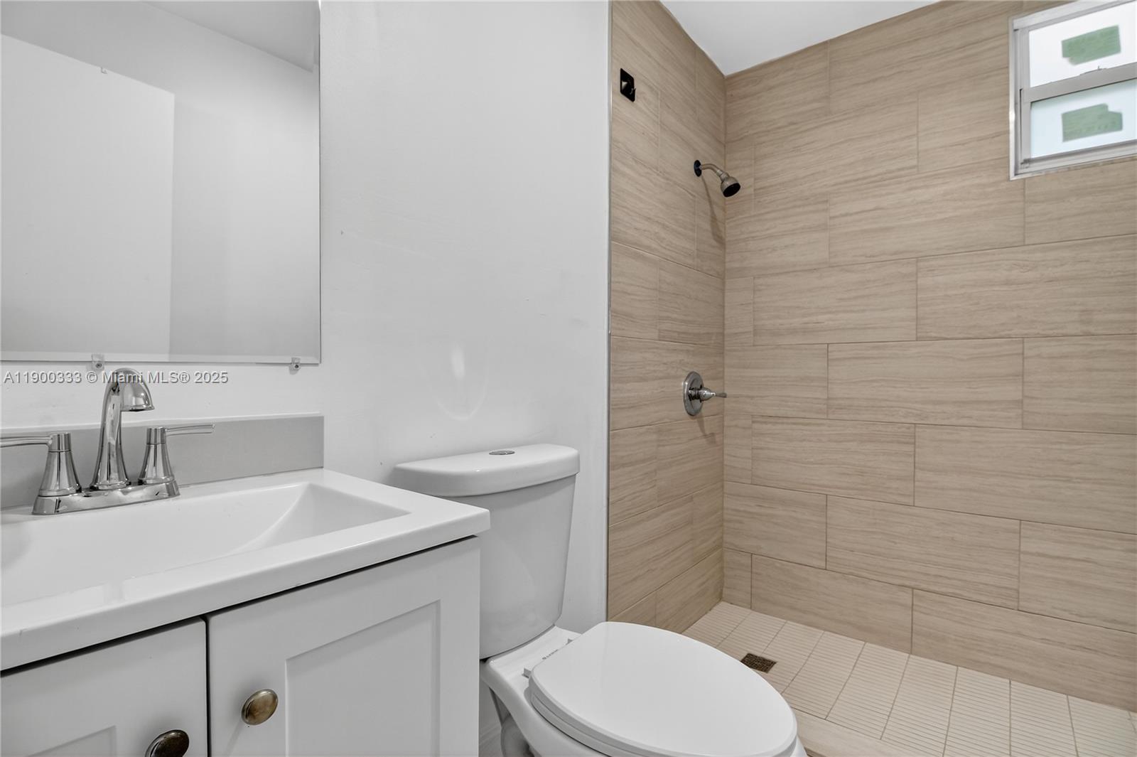 PINEWOOD PARK 2ND ADDN AM - Residential Lease