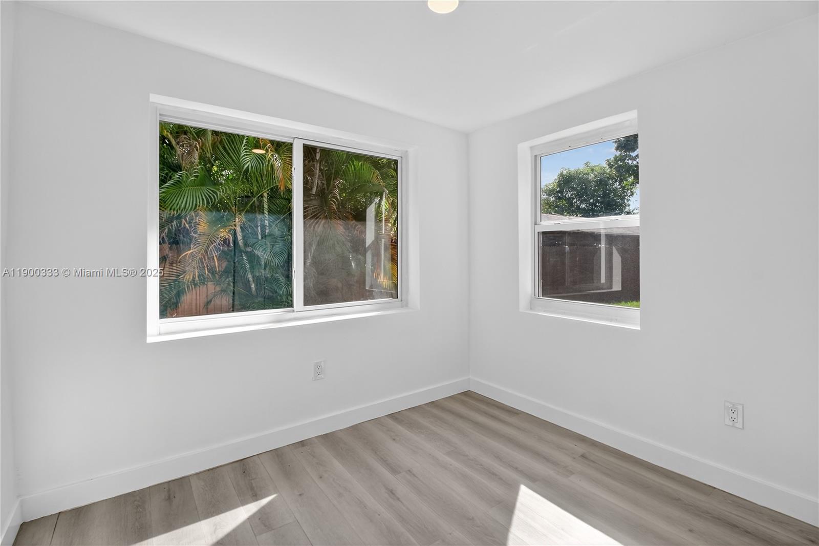 PINEWOOD PARK 2ND ADDN AM - Residential Lease