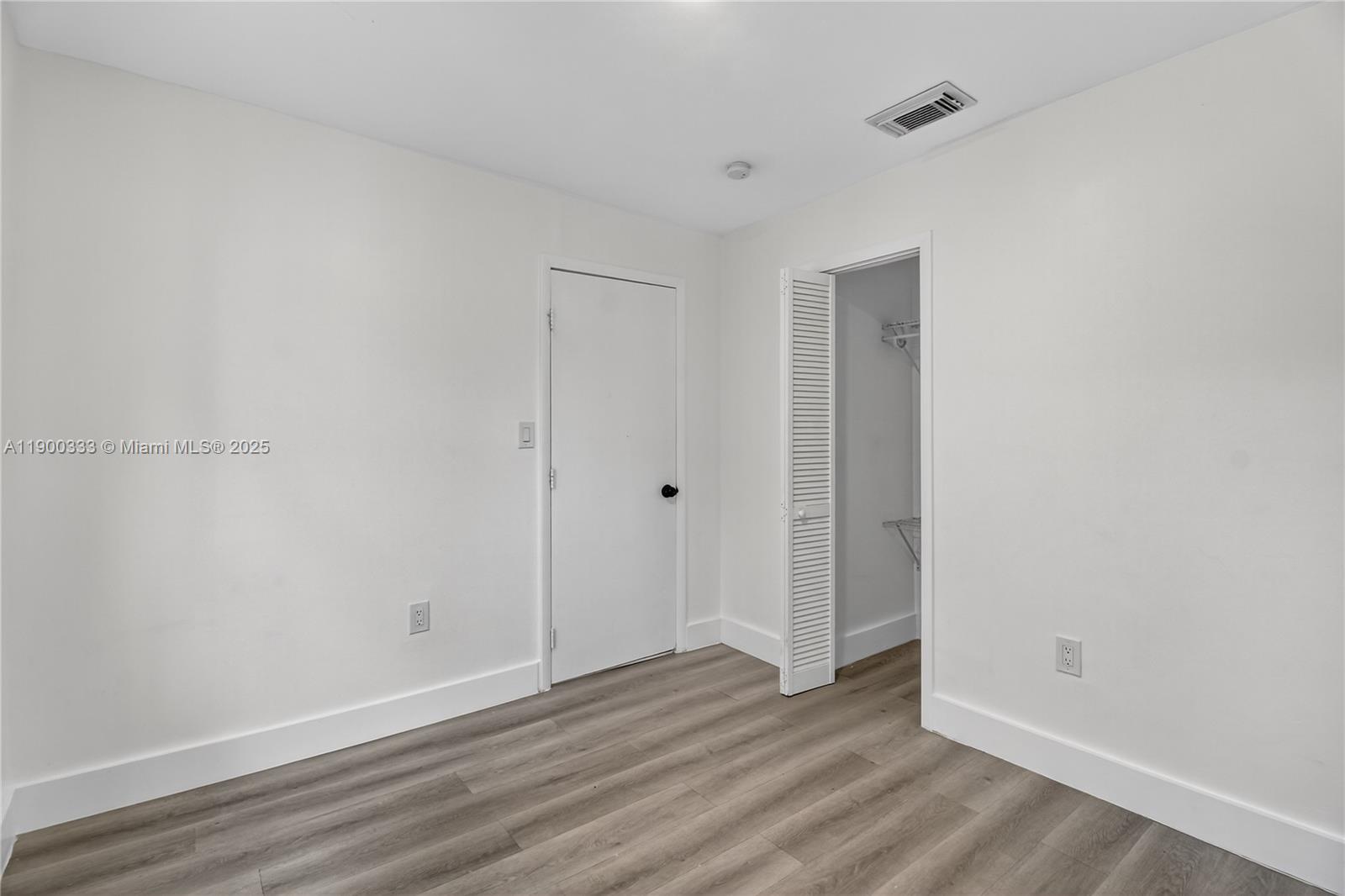 PINEWOOD PARK 2ND ADDN AM - Residential Lease