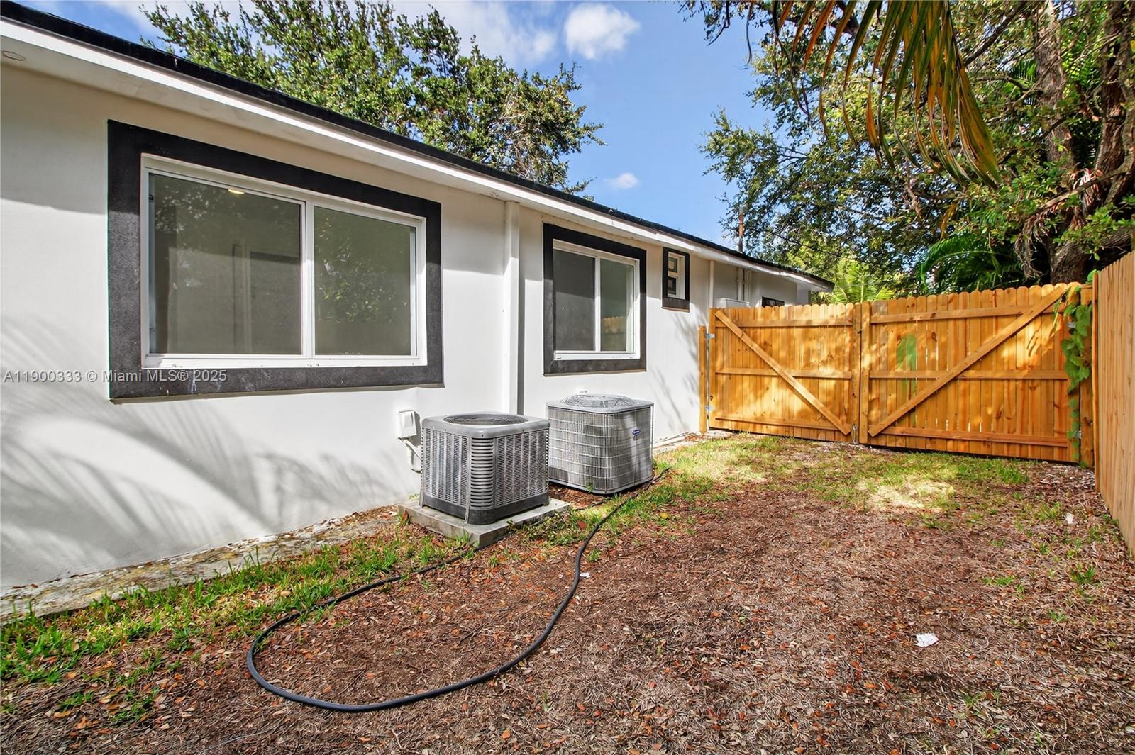 PINEWOOD PARK 2ND ADDN AM - Residential Lease