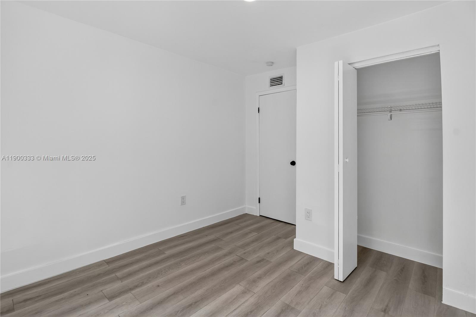 PINEWOOD PARK 2ND ADDN AM - Residential Lease