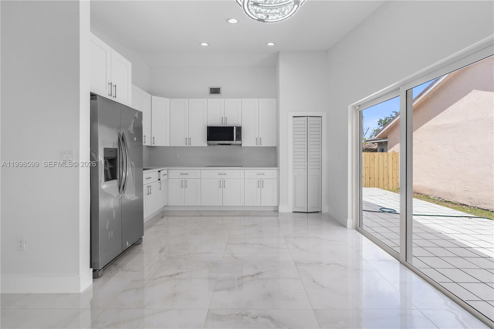 PINE NEEDLES HOMES - Residential