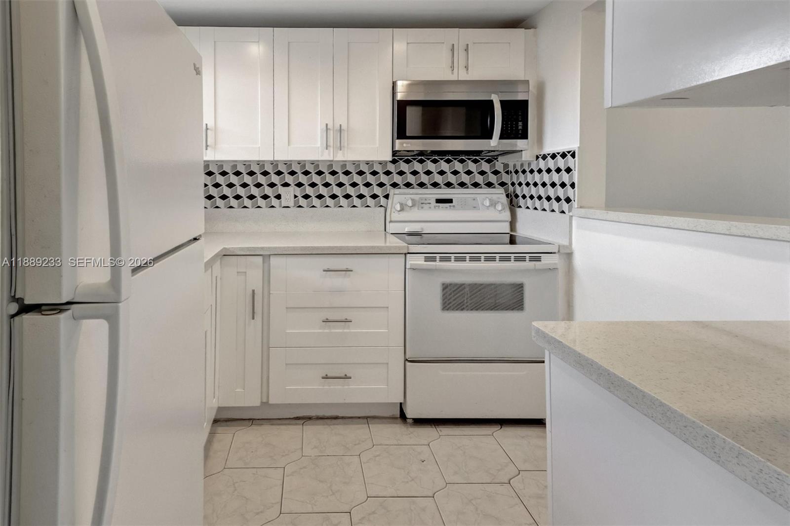 SUNRISE LAKES 79 CONDO - Residential