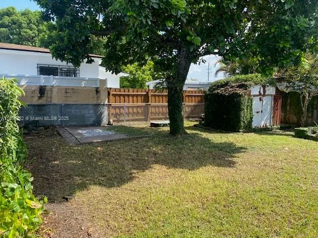 Miami, Florida 33135, United States, 2 Bedrooms Bedrooms, ,1 BathroomBathrooms,Residential,Active,198638