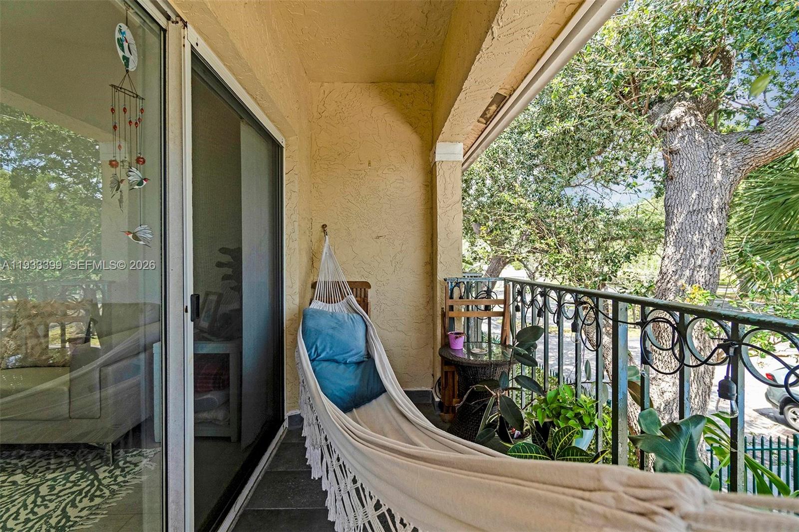 BAY REACH CONDO - Residential