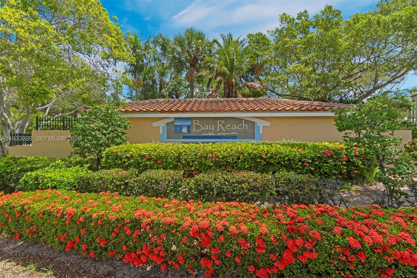 BAY REACH CONDO - Residential