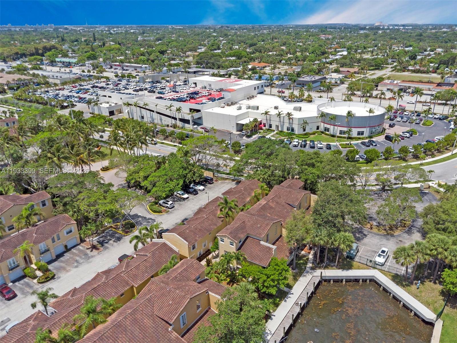 BAY REACH CONDO - Residential