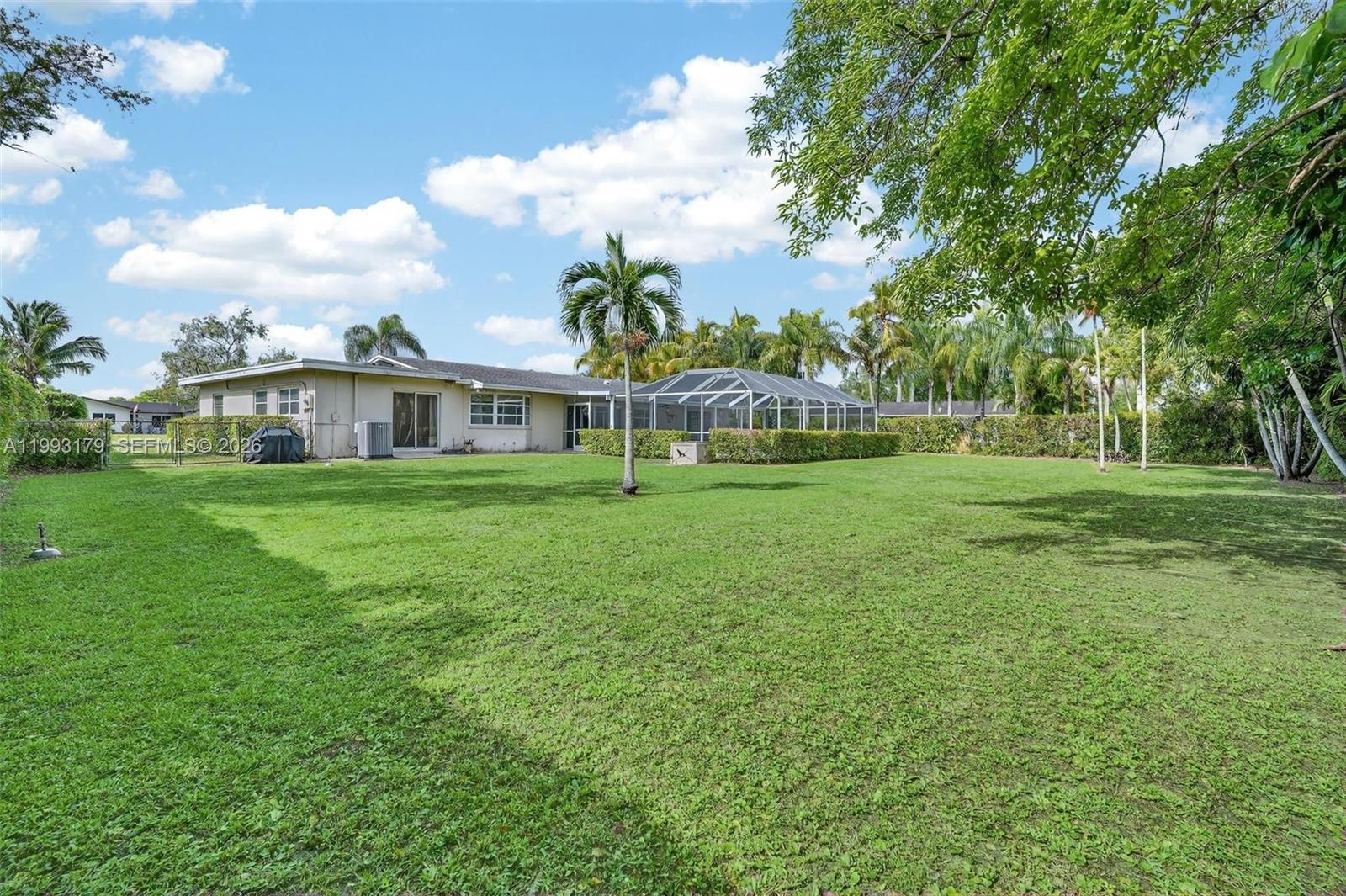 OAKLAND ACRES - Residential