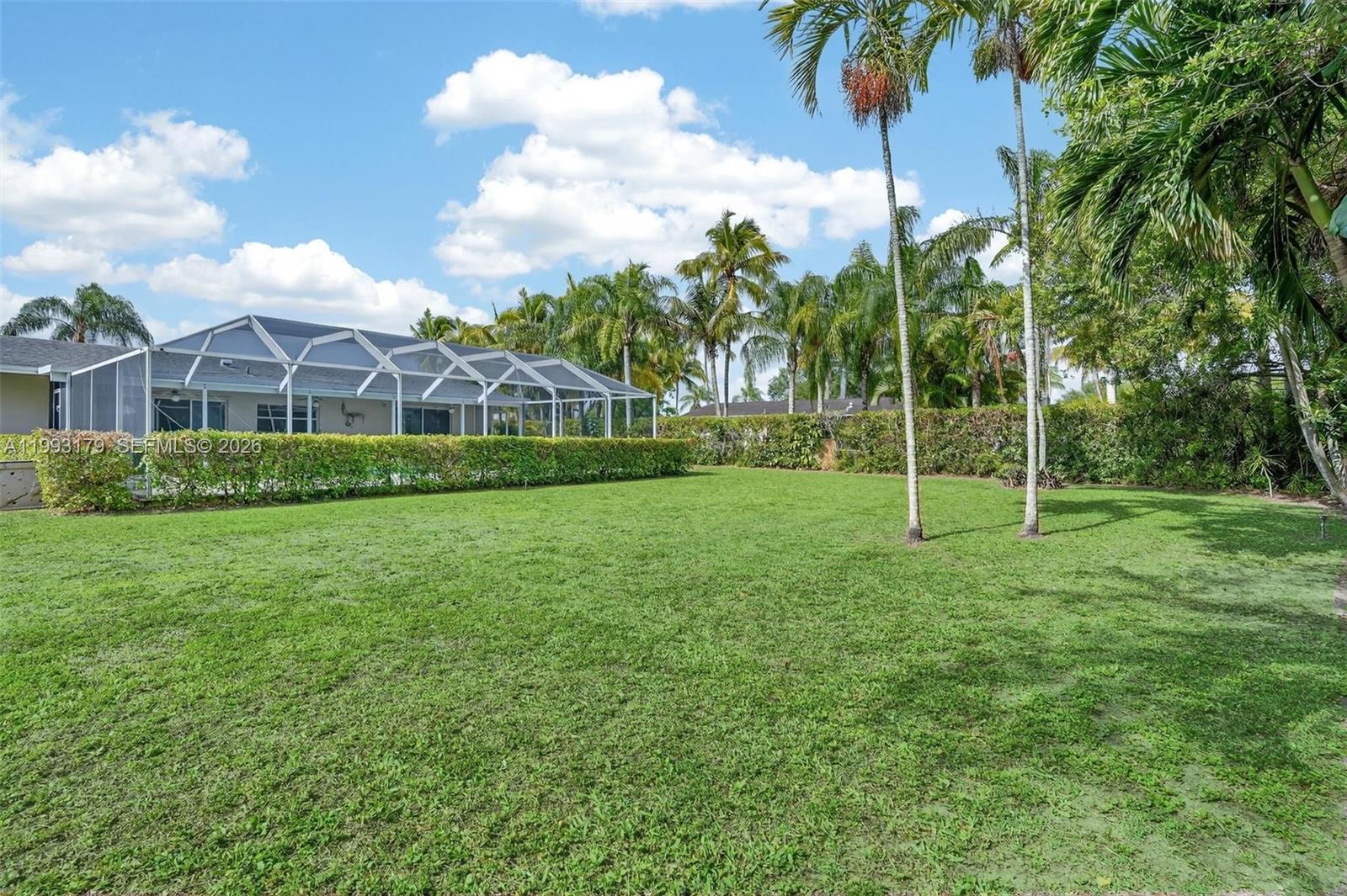 OAKLAND ACRES - Residential