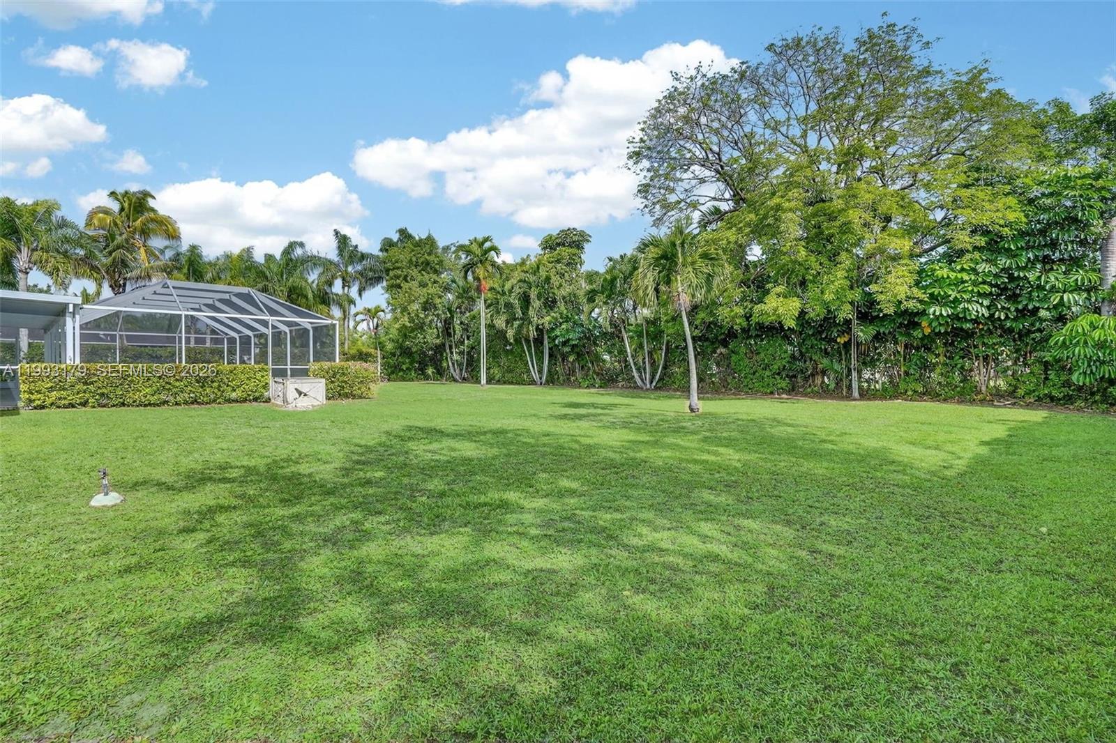 OAKLAND ACRES - Residential