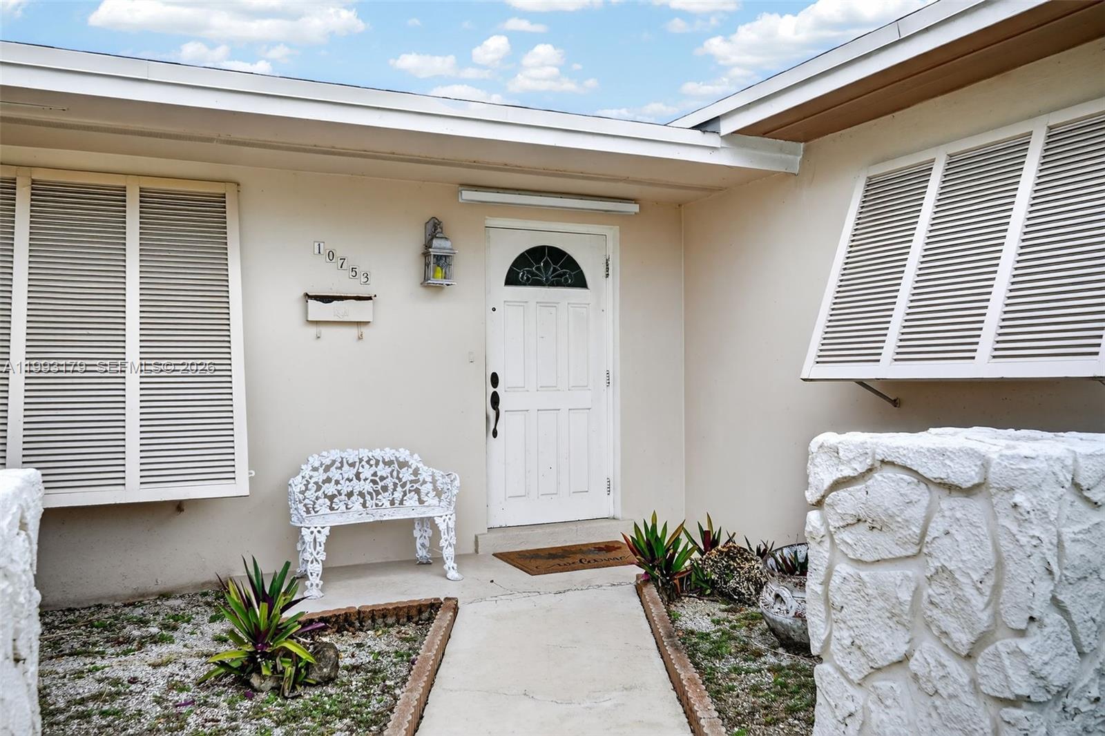 OAKLAND ACRES - Residential