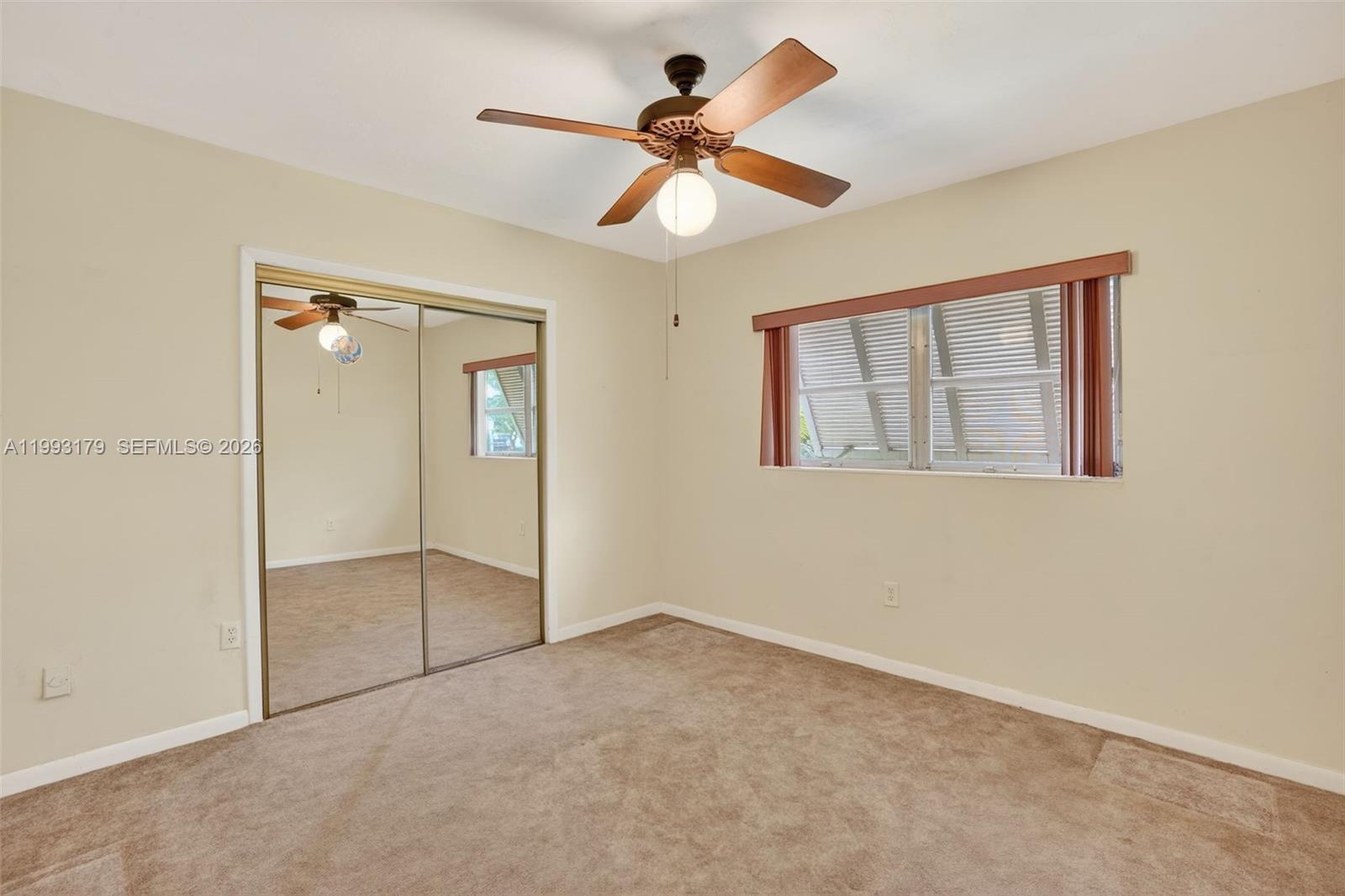 OAKLAND ACRES - Residential