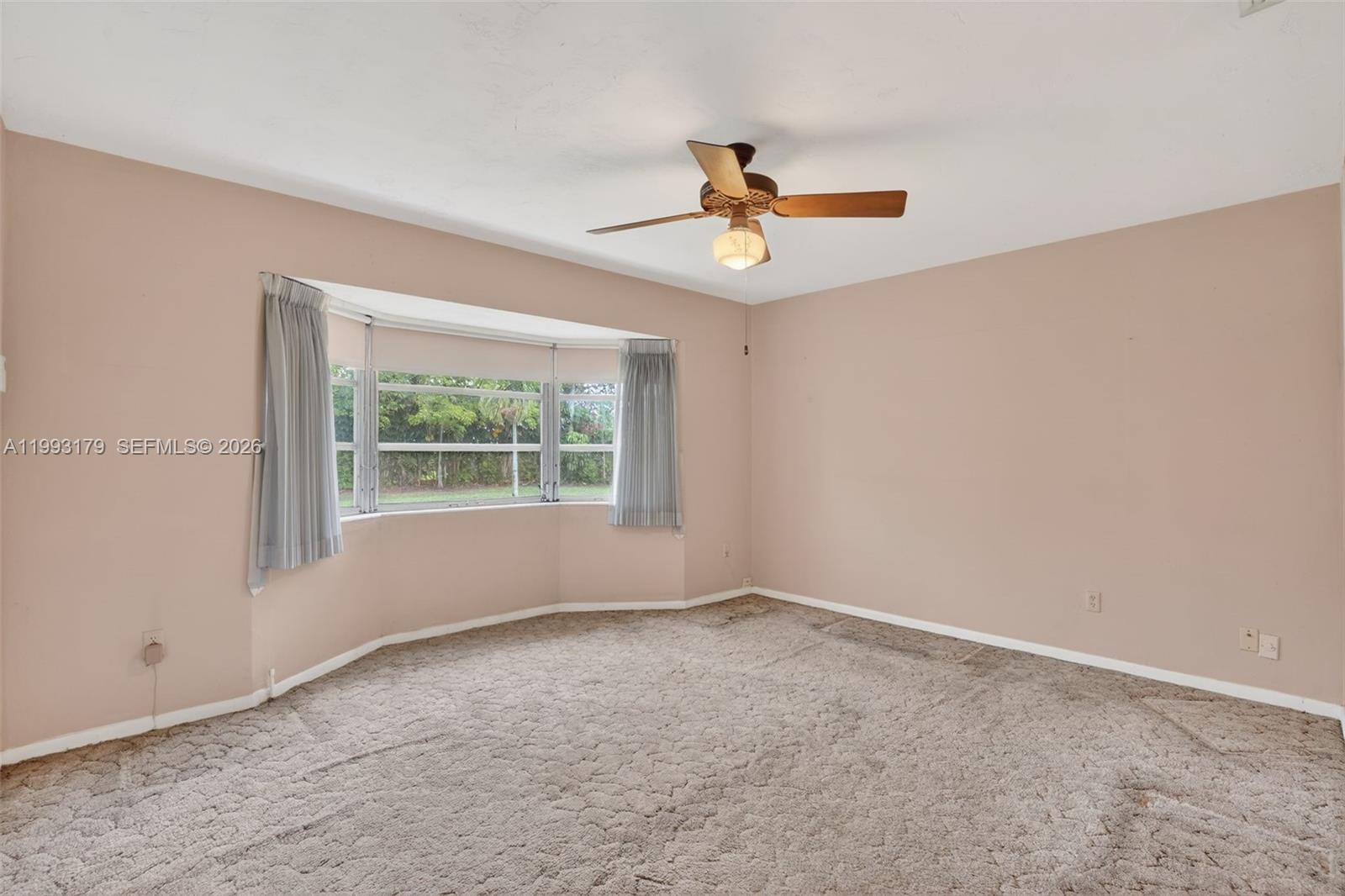 OAKLAND ACRES - Residential