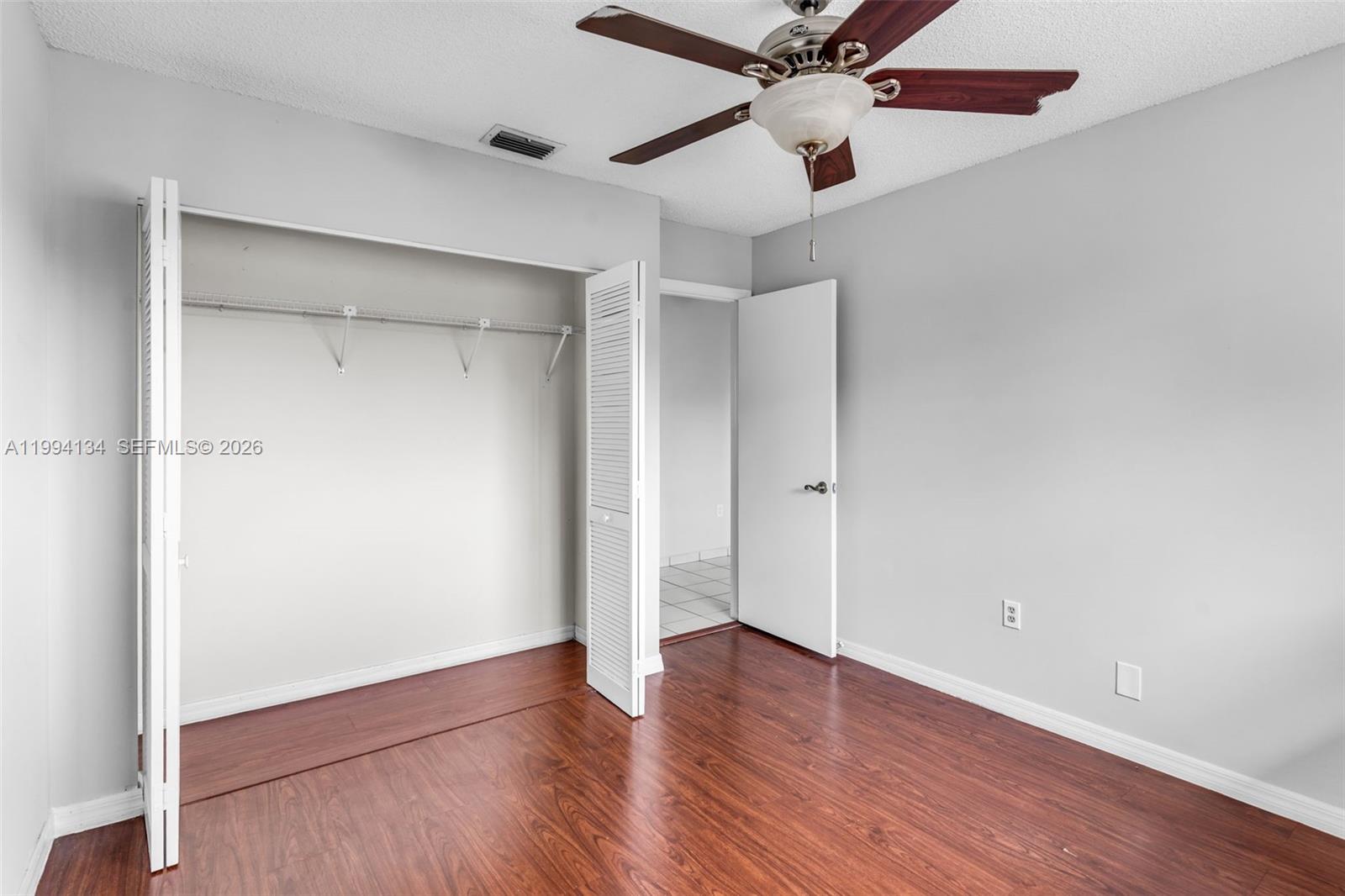 SUNSET MANSIONS - Residential