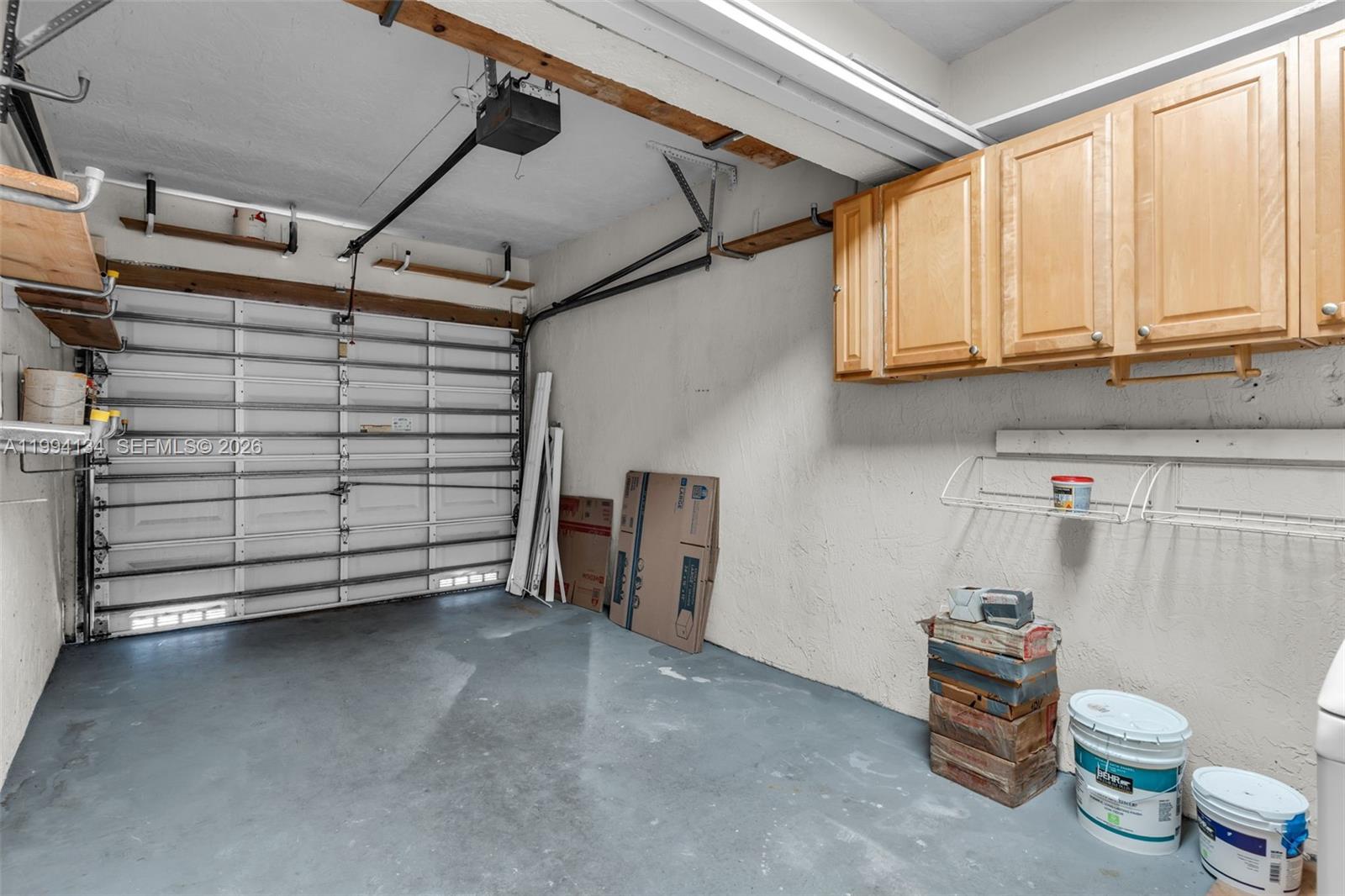 SUNSET MANSIONS - Residential