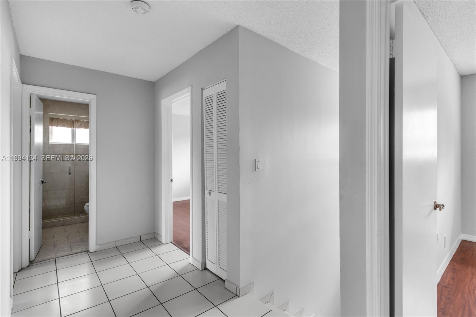 SUNSET MANSIONS - Residential