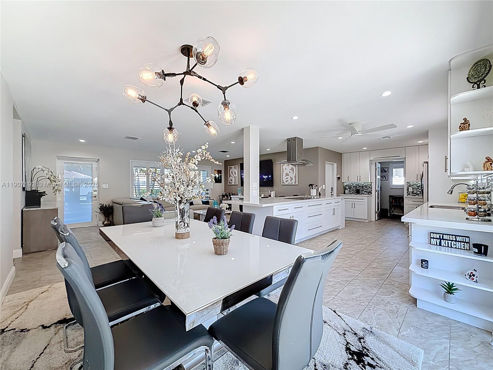 CORAL WOODS - Residential