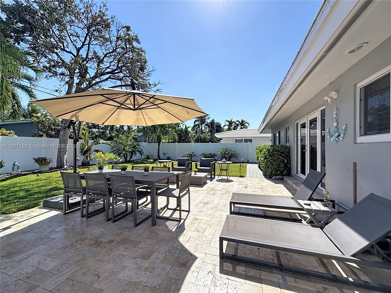 CORAL WOODS - Residential