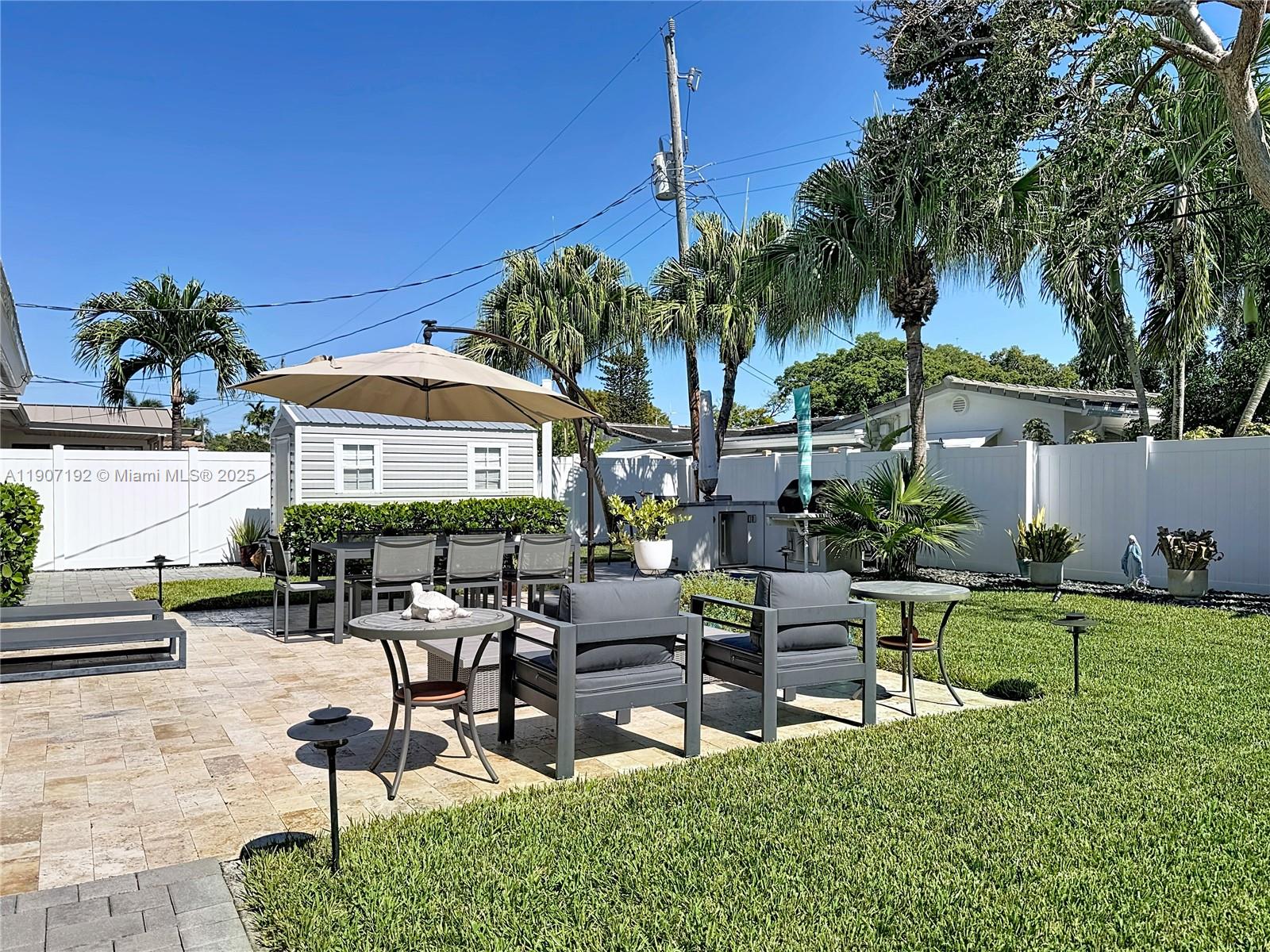 CORAL WOODS - Residential