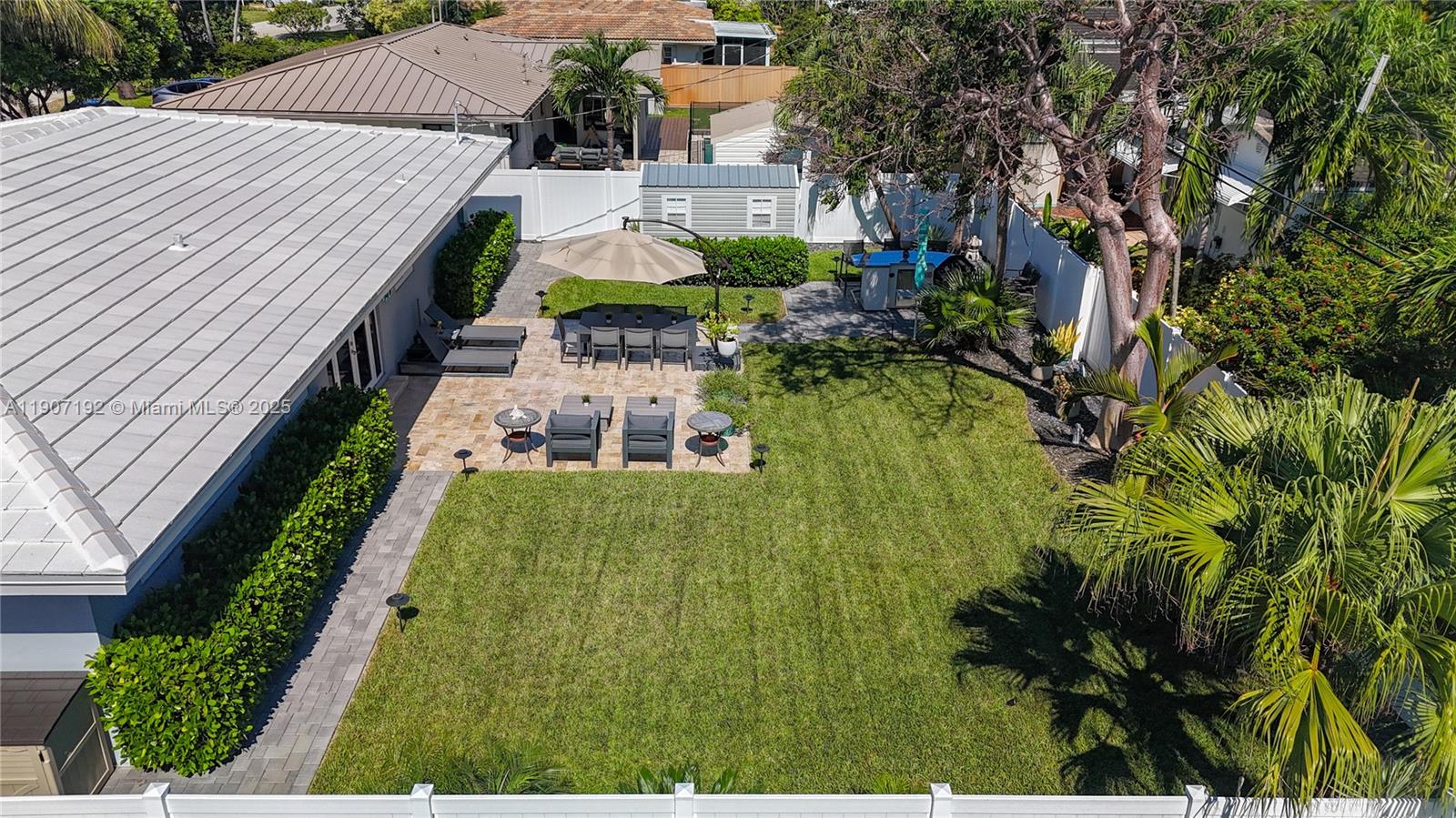 CORAL WOODS - Residential