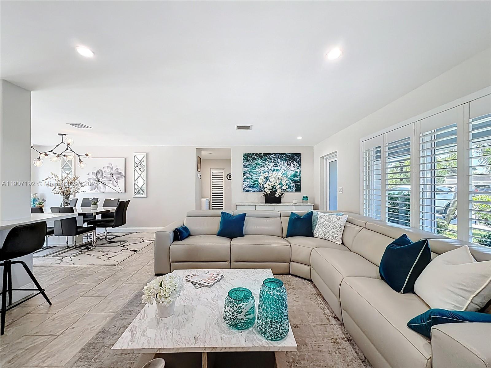 CORAL WOODS - Residential