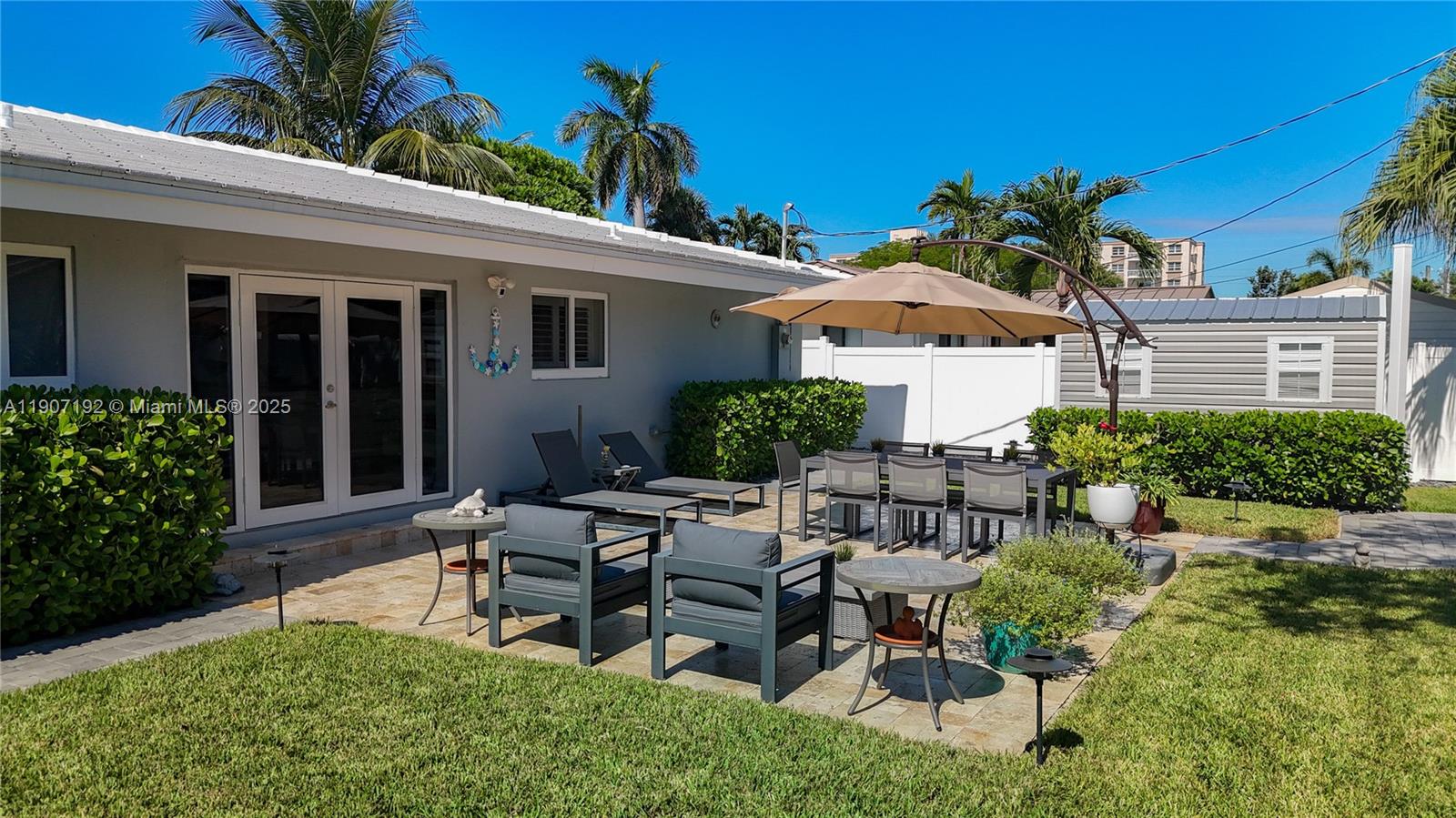 CORAL WOODS - Residential