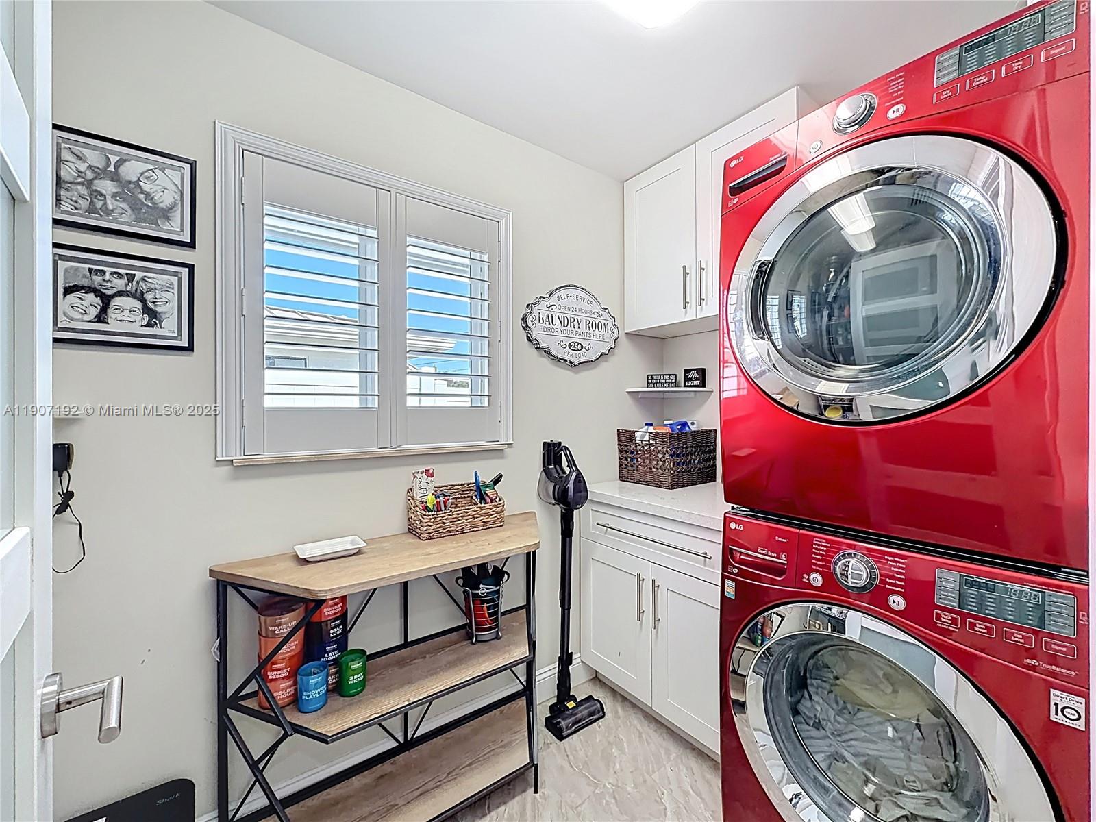 CORAL WOODS - Residential