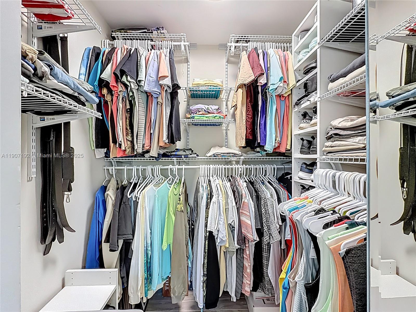 CORAL WOODS - Residential