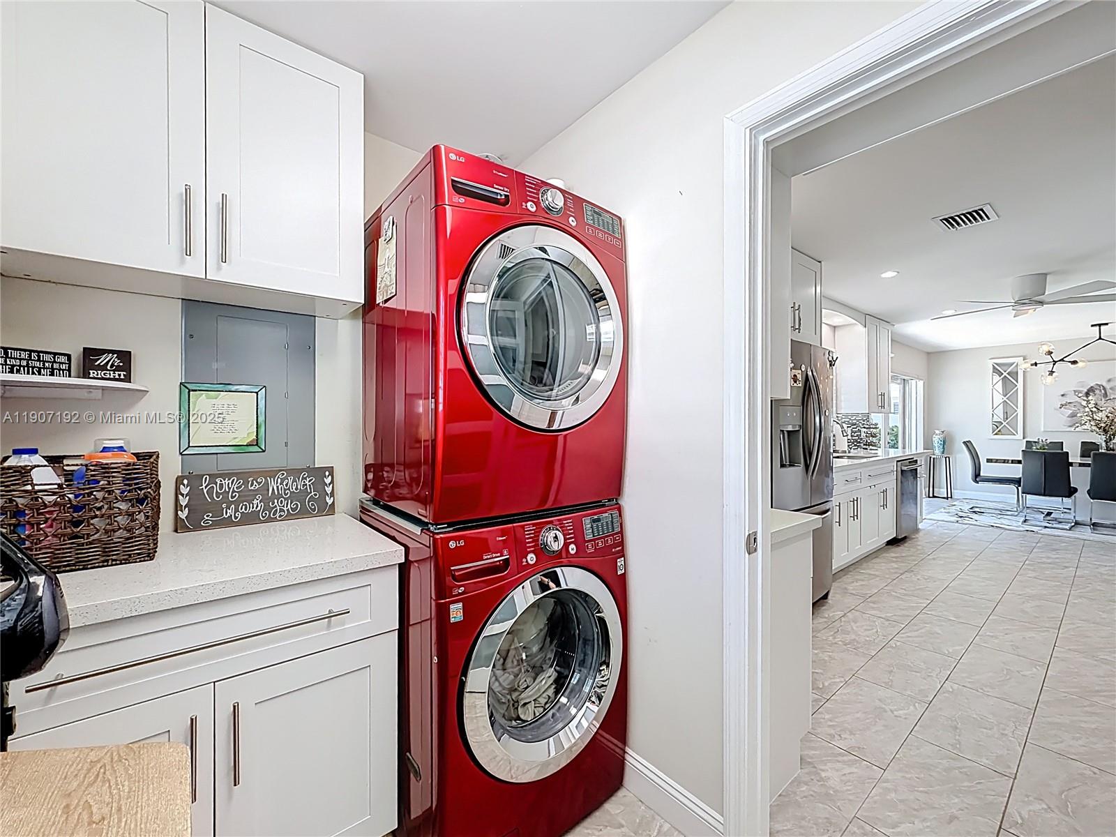 CORAL WOODS - Residential