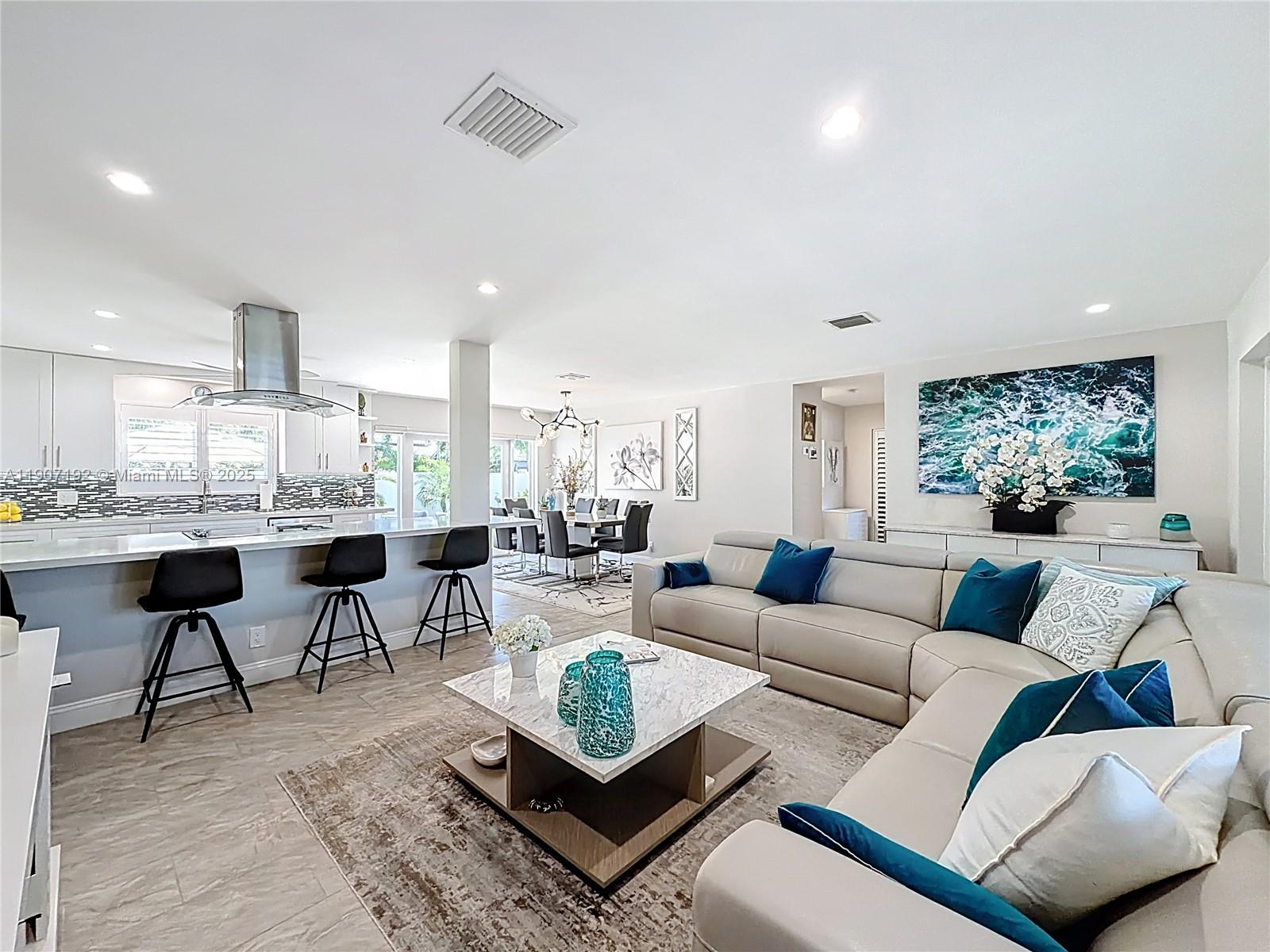 CORAL WOODS - Residential