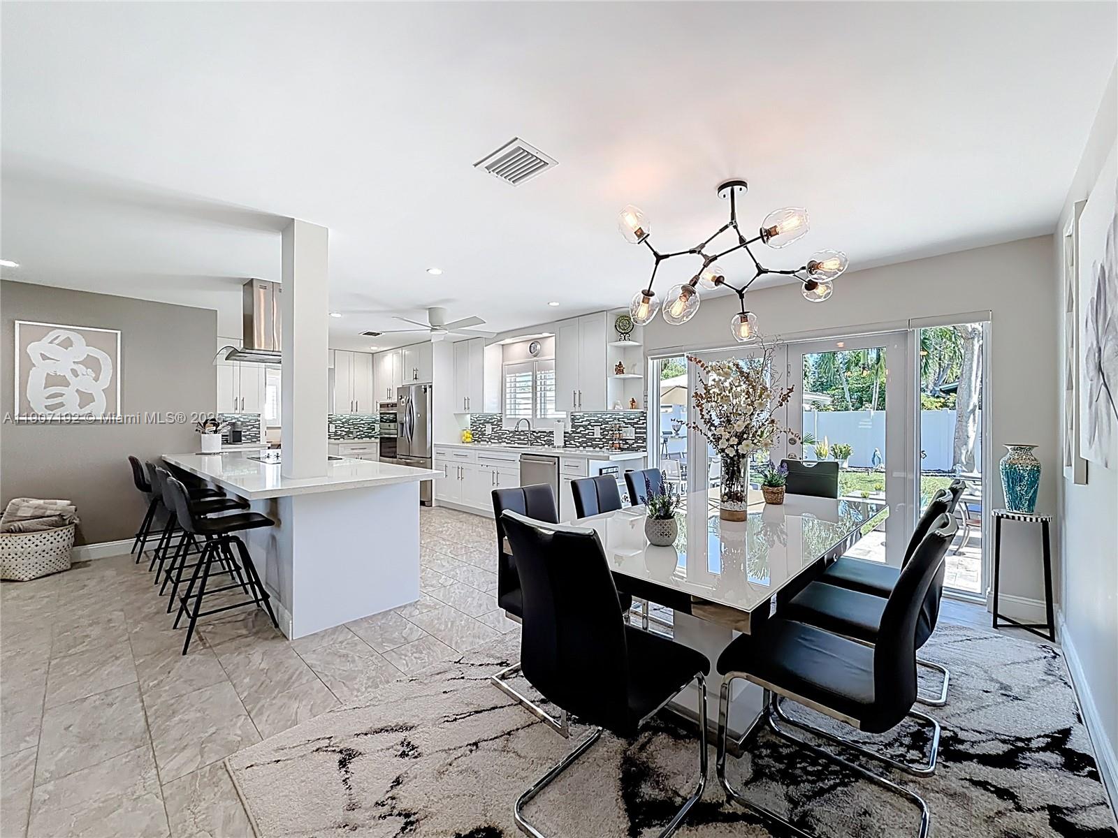 CORAL WOODS - Residential