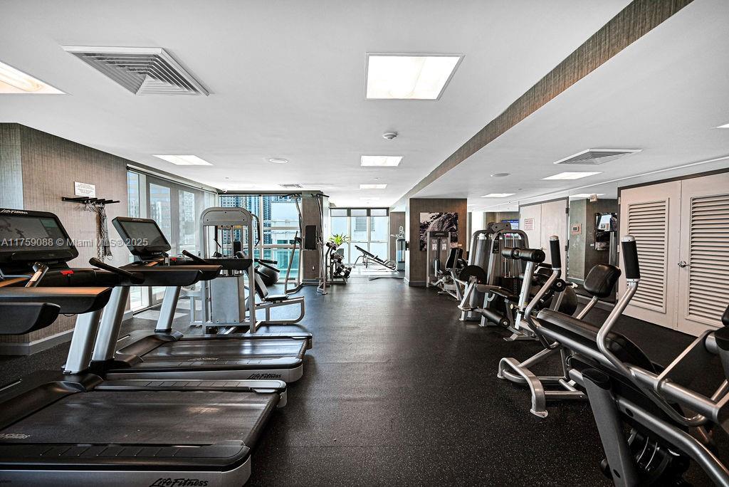 THE PLAZA 851 BRICKELL CO - Residential