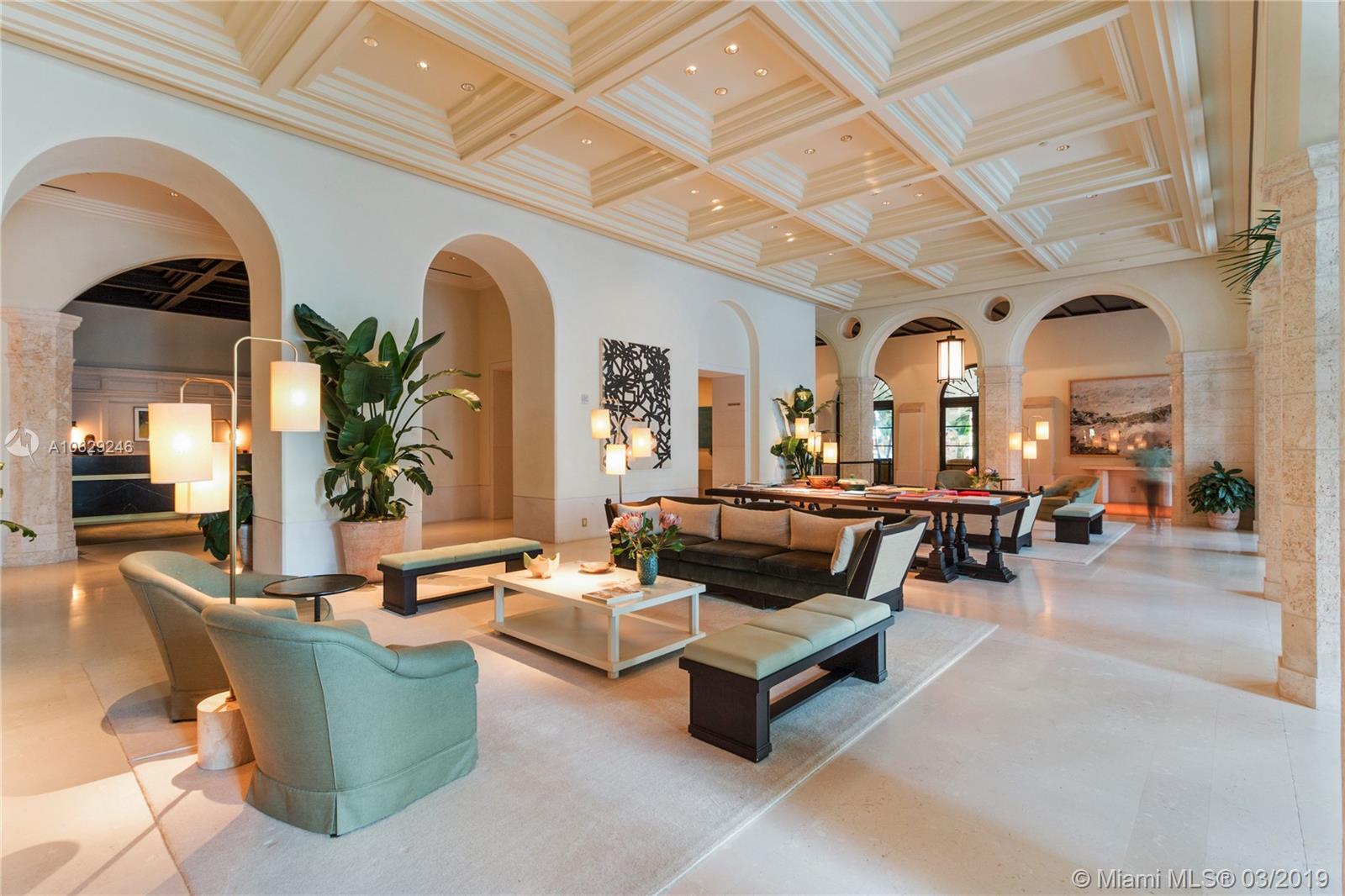 SURF CLUB FOUR SEASONS - Residential Lease