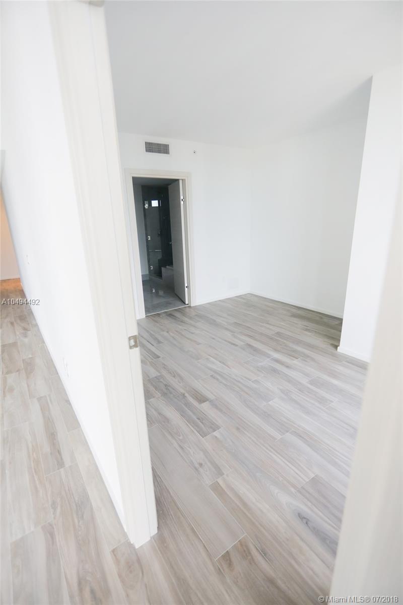 SLS LUXSLS LUX - Residential