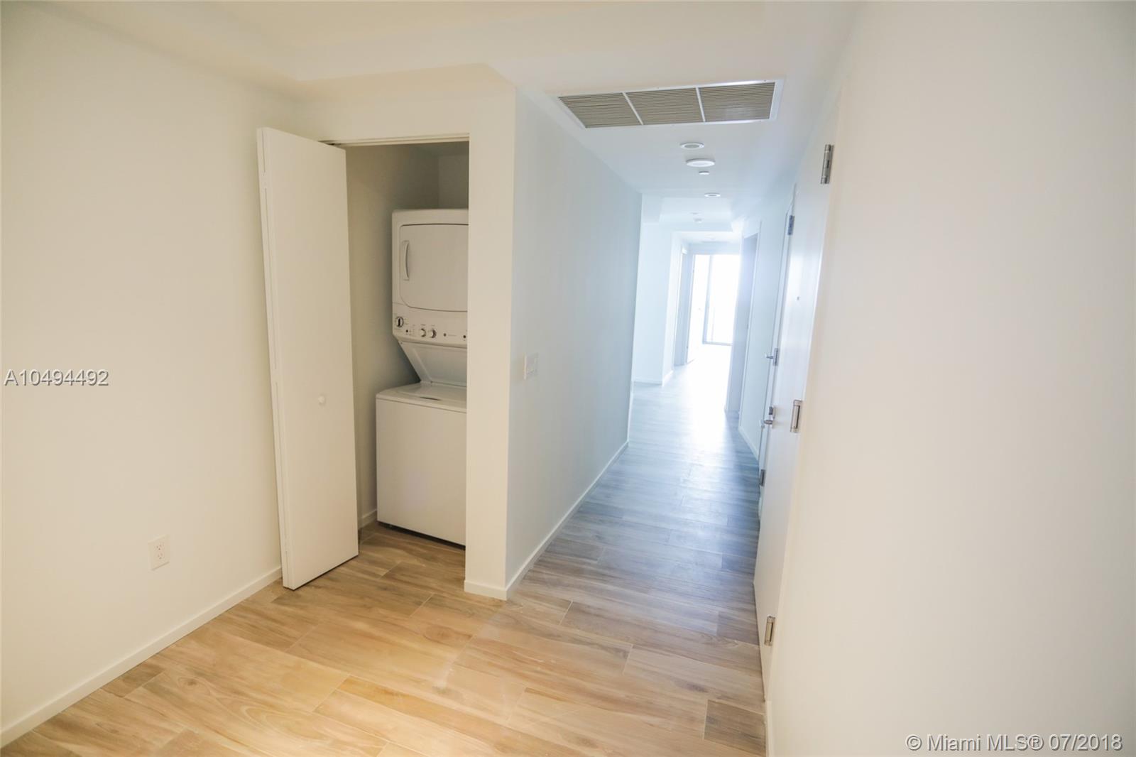 SLS LUXSLS LUX - Residential