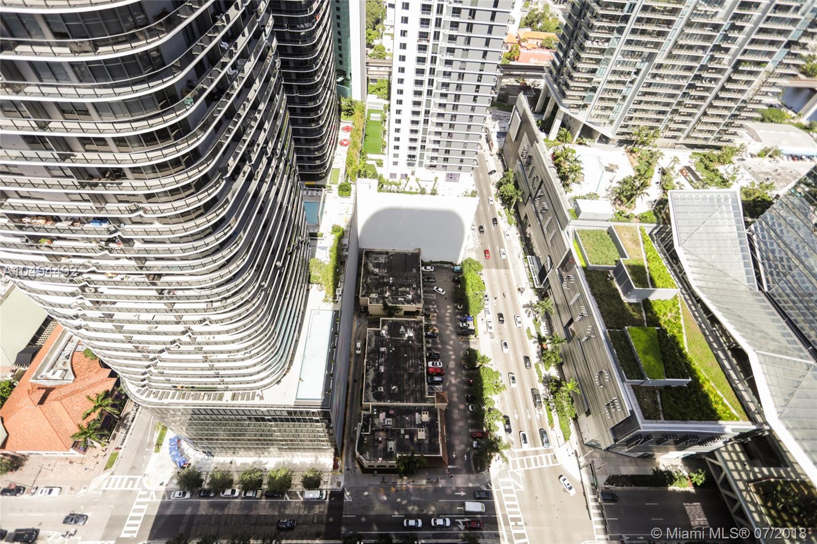 SLS LUXSLS LUX - Residential