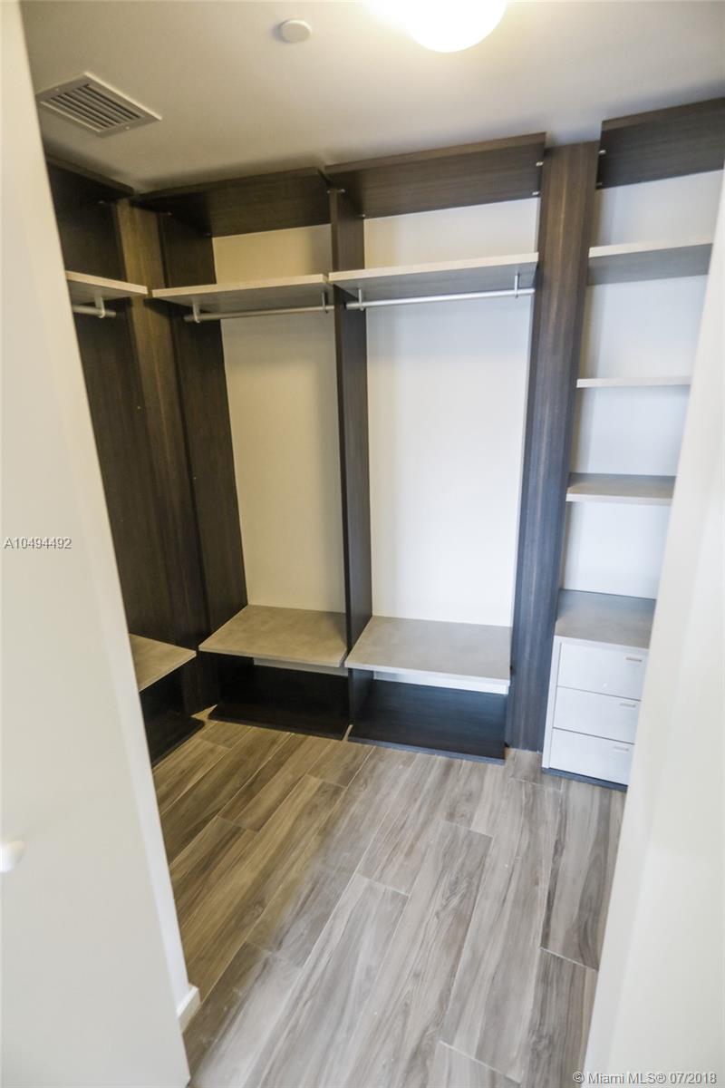 SLS LUXSLS LUX - Residential